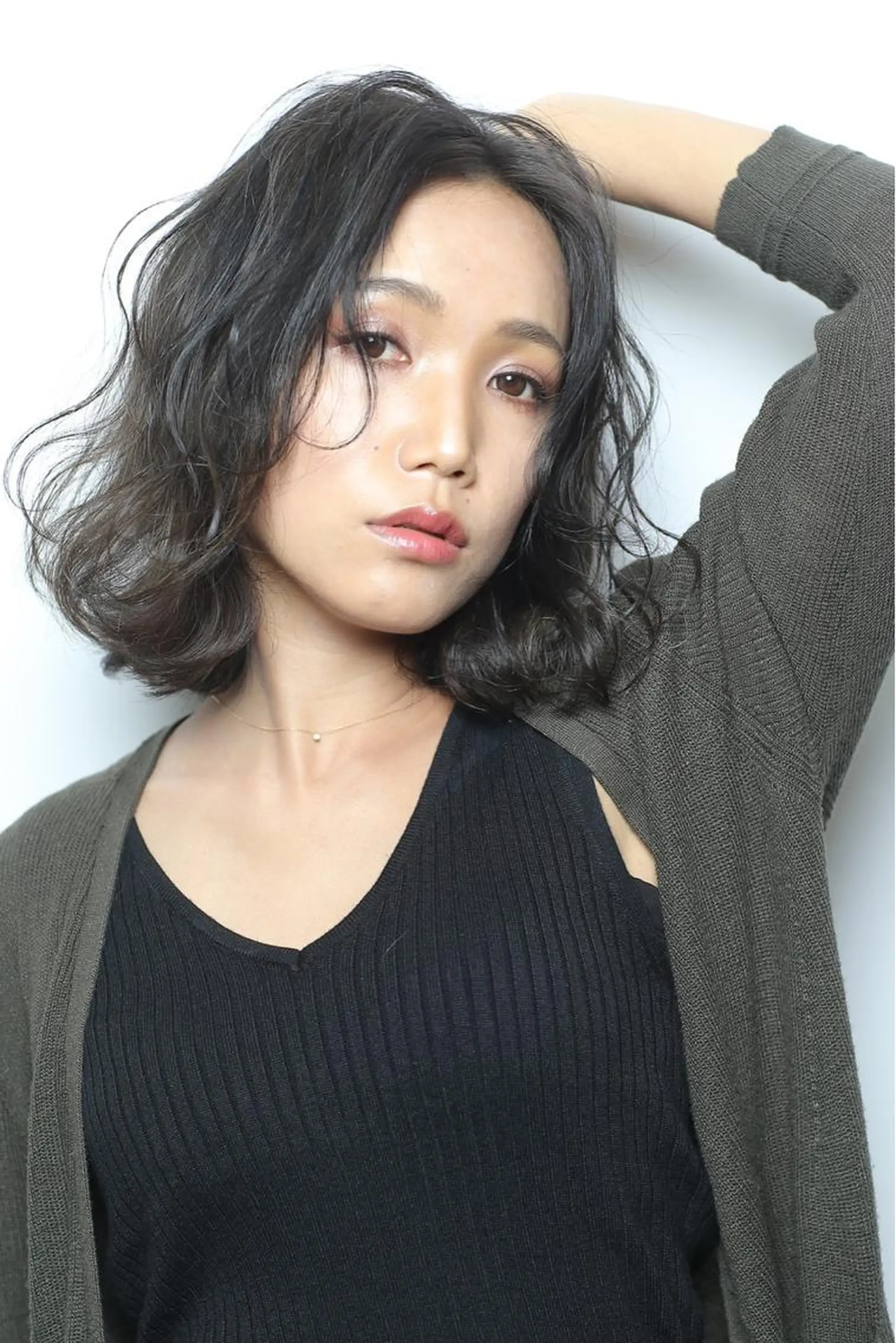 ミディアム カラー グレージュ 髪質改善 カラー専門店のヘアスタイル