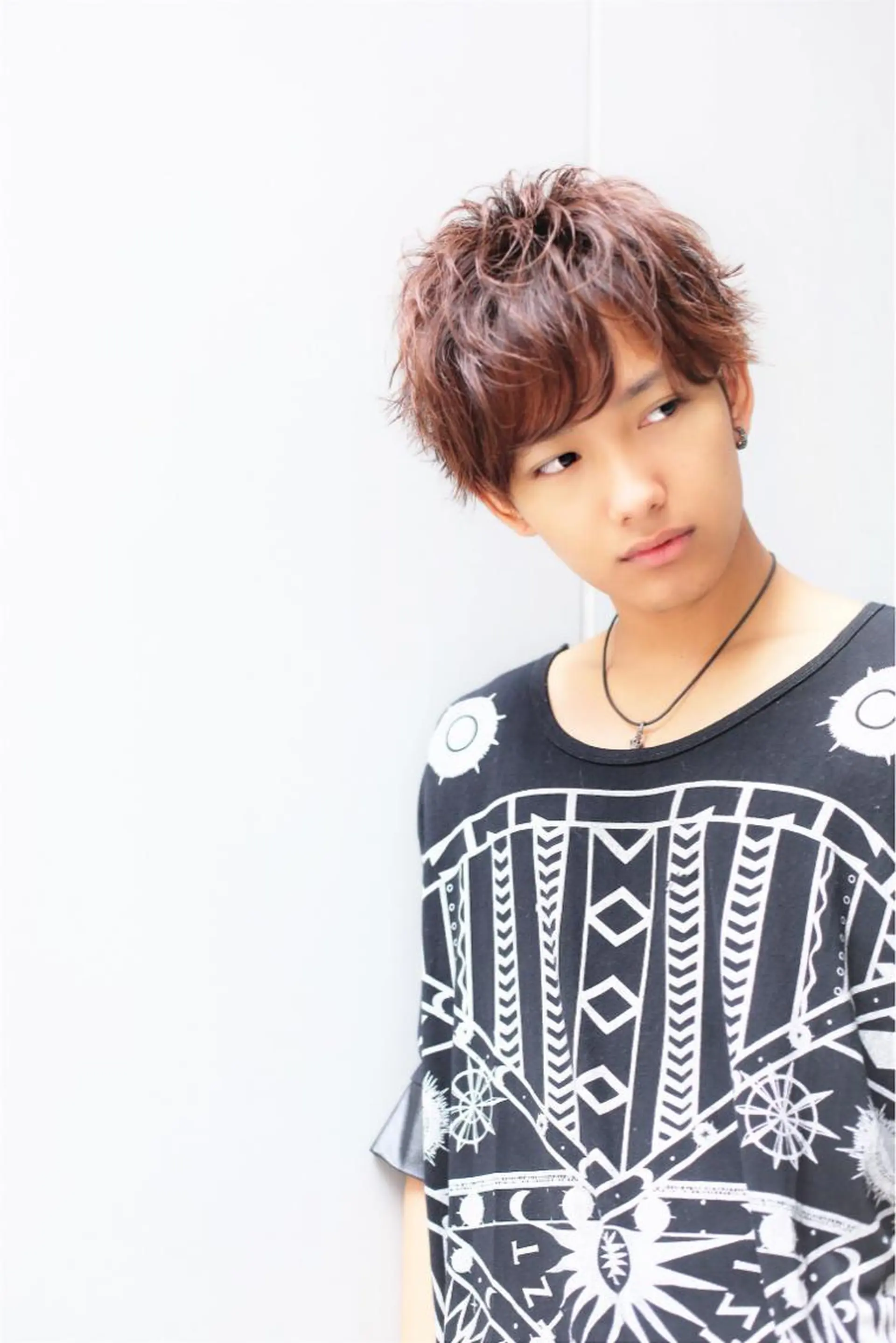 ショート ショートヘア 小顔カット 艶髪カラー️🫧 髪質改善特化👒莉子のヘアスタイル