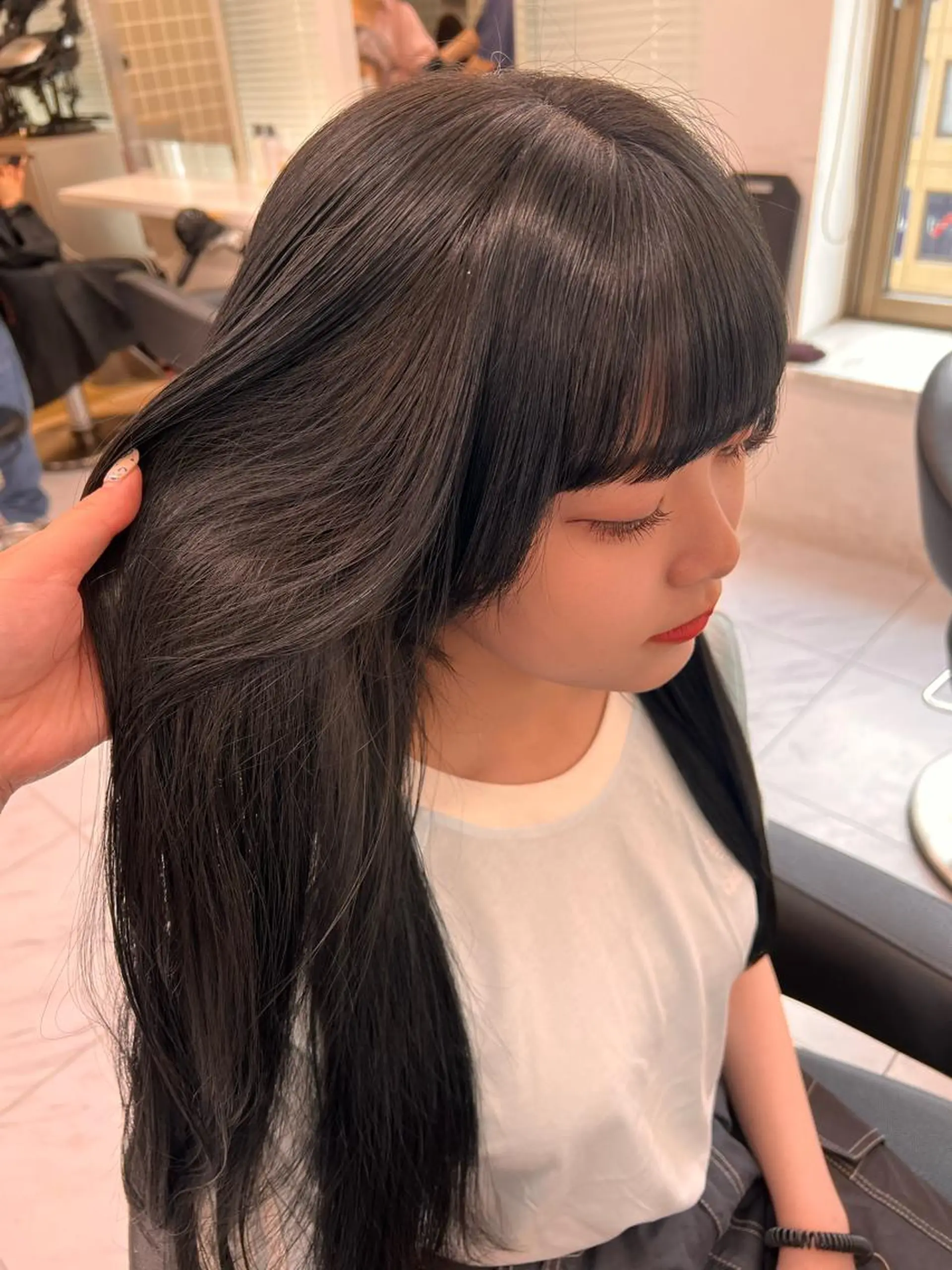セミロング 💖札幌カラー 指名No.1💖玲奈のヘアスタイル