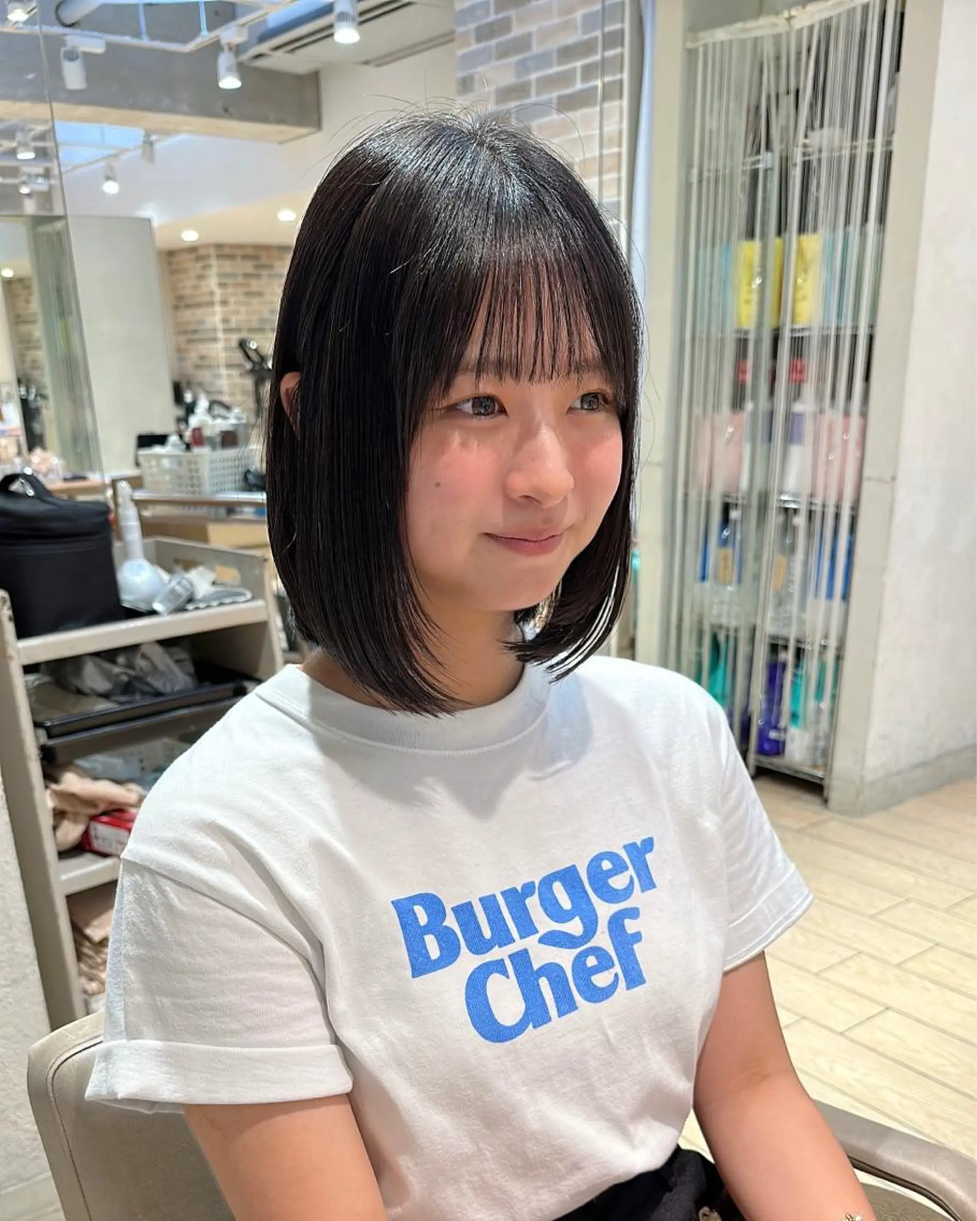 ミディアム 切りっぱなしボブ ショートボブ ボブ くびれヘア タンバルモリ カット ヘアカラー トリートメント 市原 大翼のヘアスタイル