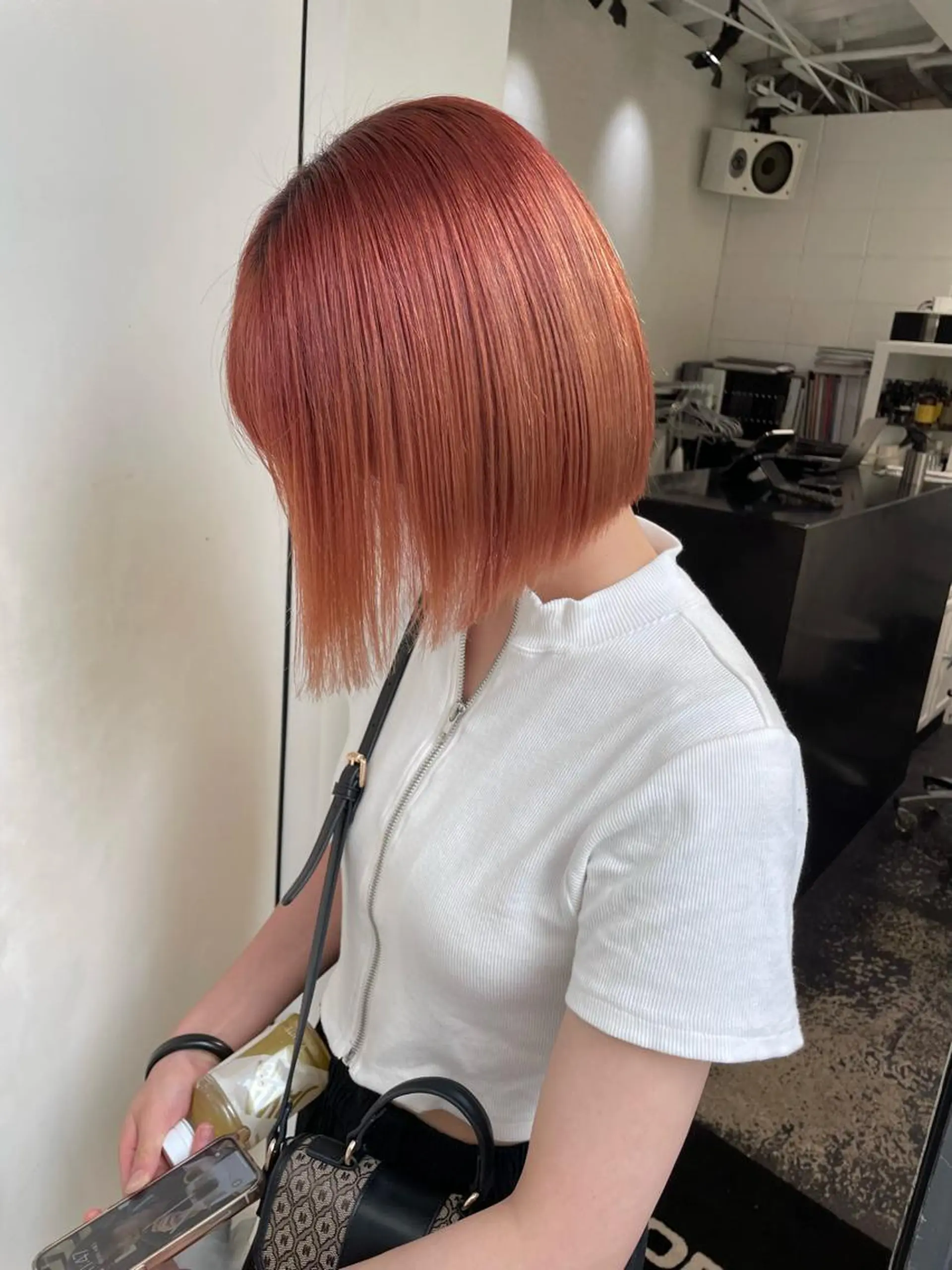 ショート カラー パーマ ヘアアレンジ メンズ キッズ ネイル マツエク・マツパ アイブロウ メンズブリーチ ベージュカラー ブリーチ オレンジ オレンジベージュ カット ヘアカラー トリートメント 艶ハイトーン/ヘア アレンジAYAKAのヘアスタイル