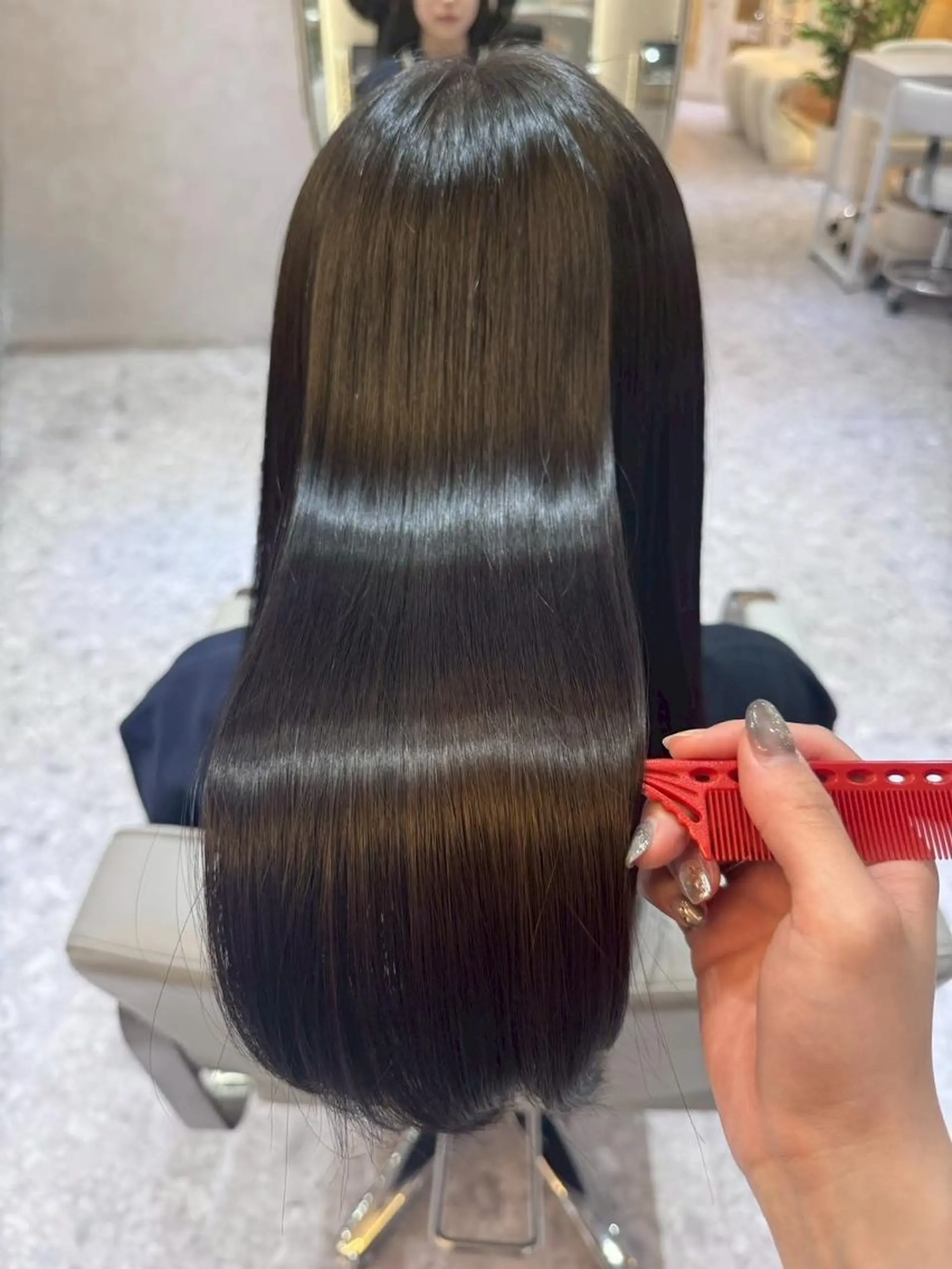 ロング カラー 透明感カラー 髪質改善 トリートメント カット トリートメント 🎀髪質改善/艶髪/ 艶カラー🎀浅田涼風のヘアスタイル