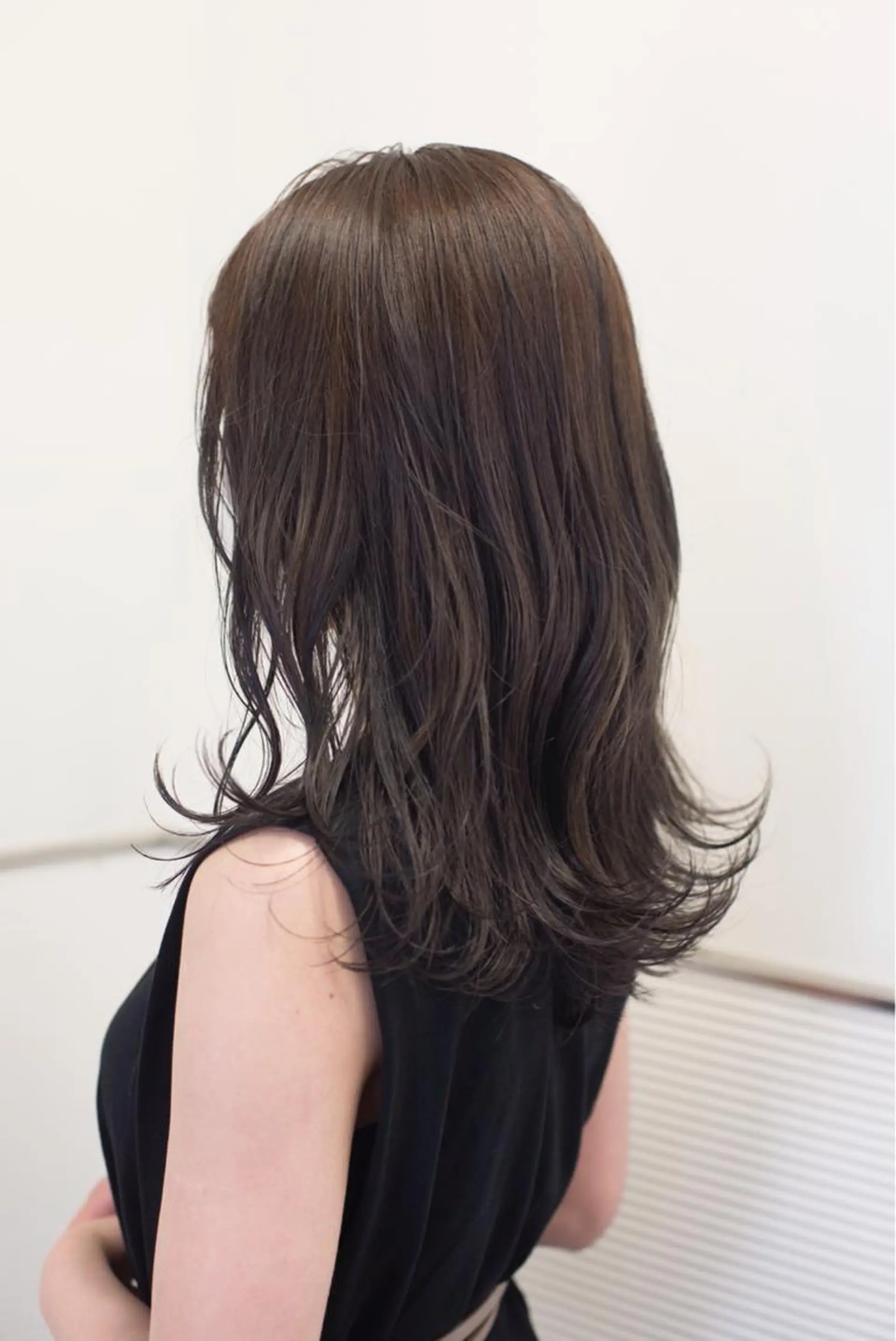 セミロング カラー 千葉 慎也のヘアスタイル