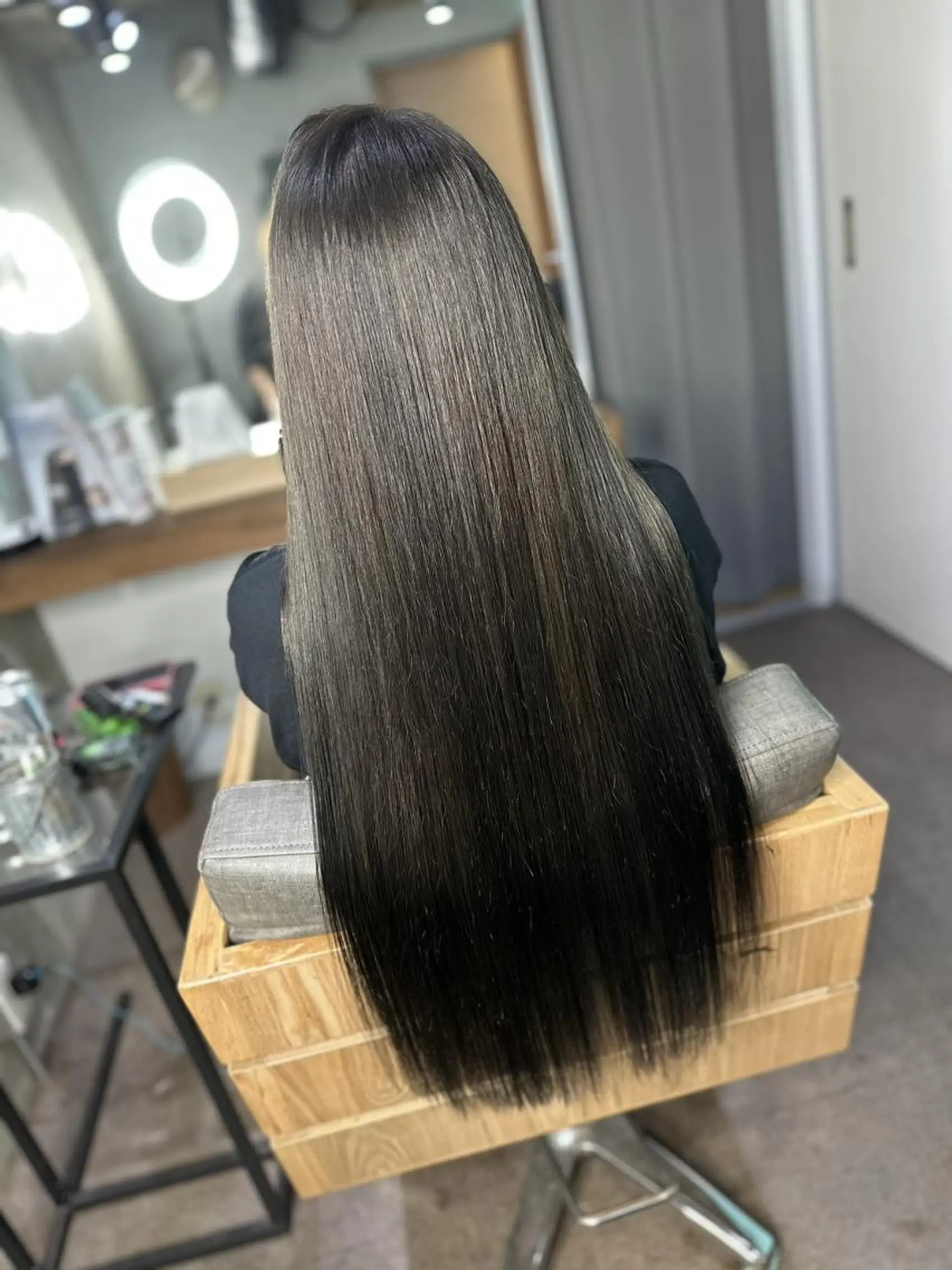 セミロング エクステ ♡SNSで大バズり♡ コリアン羽エクステ◎のヘアスタイル