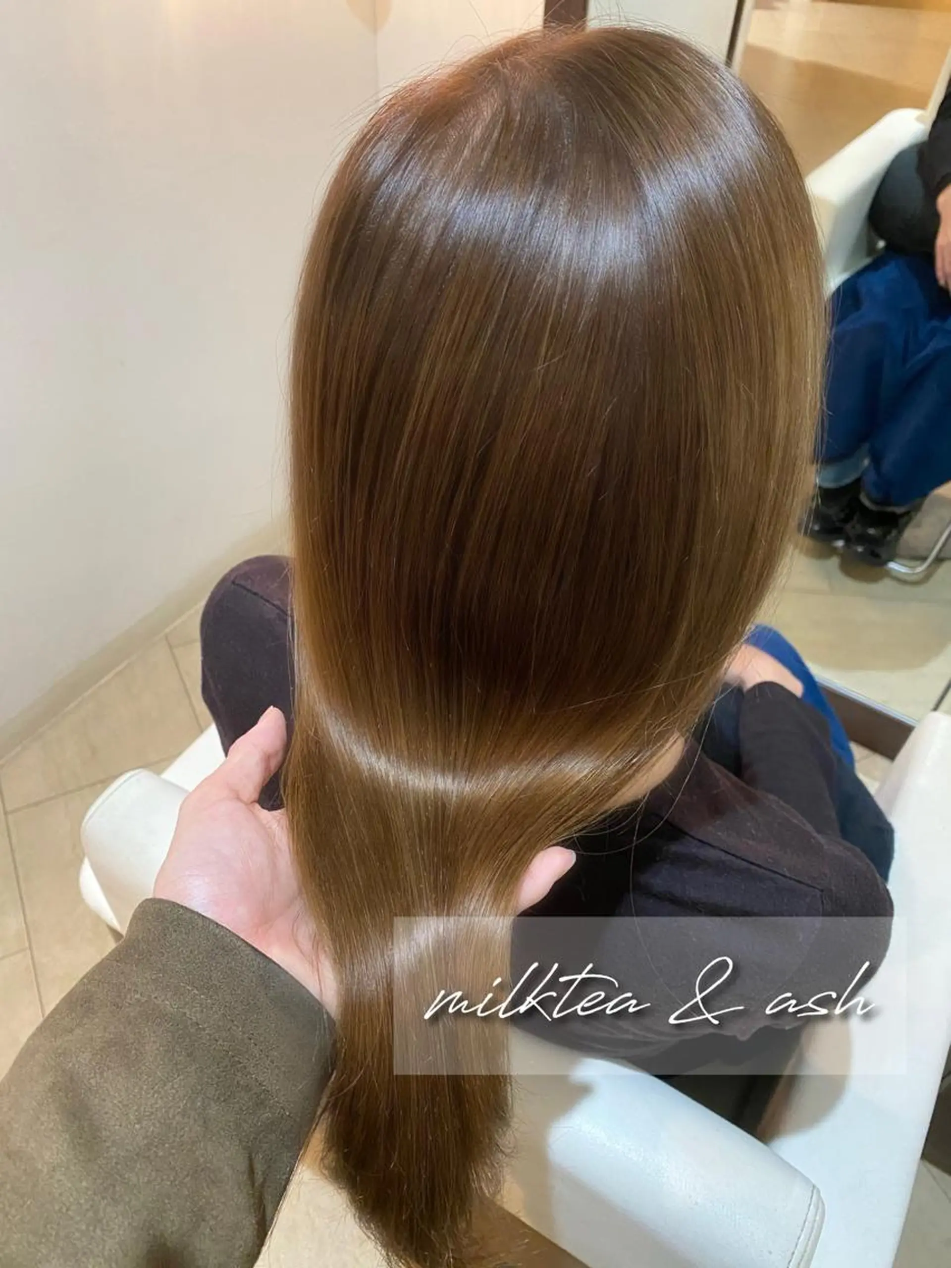 セミロング くせ毛×ショート 上岡勇祐のヘアスタイル