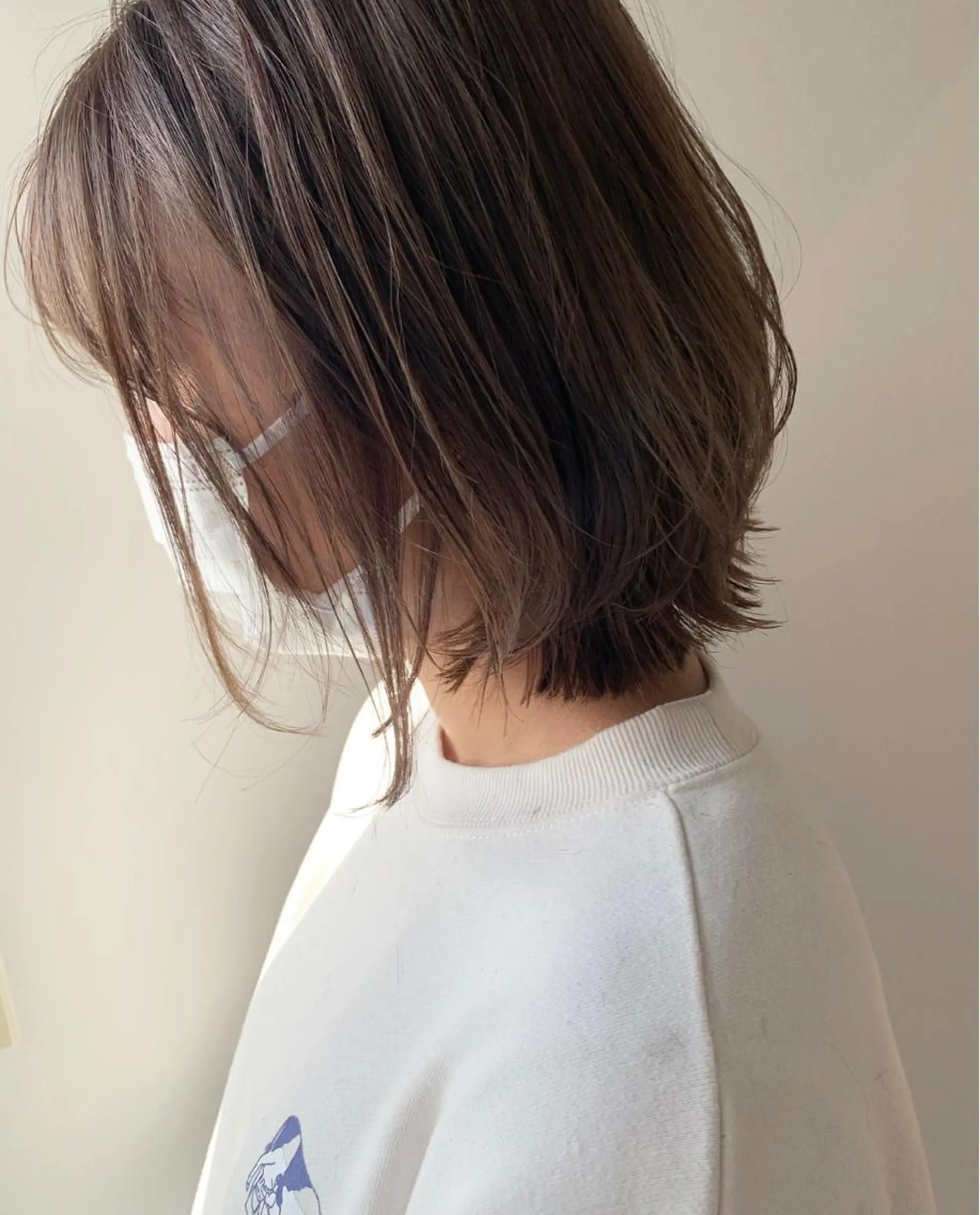 ミディアム 齋藤 明日香のヘアスタイル