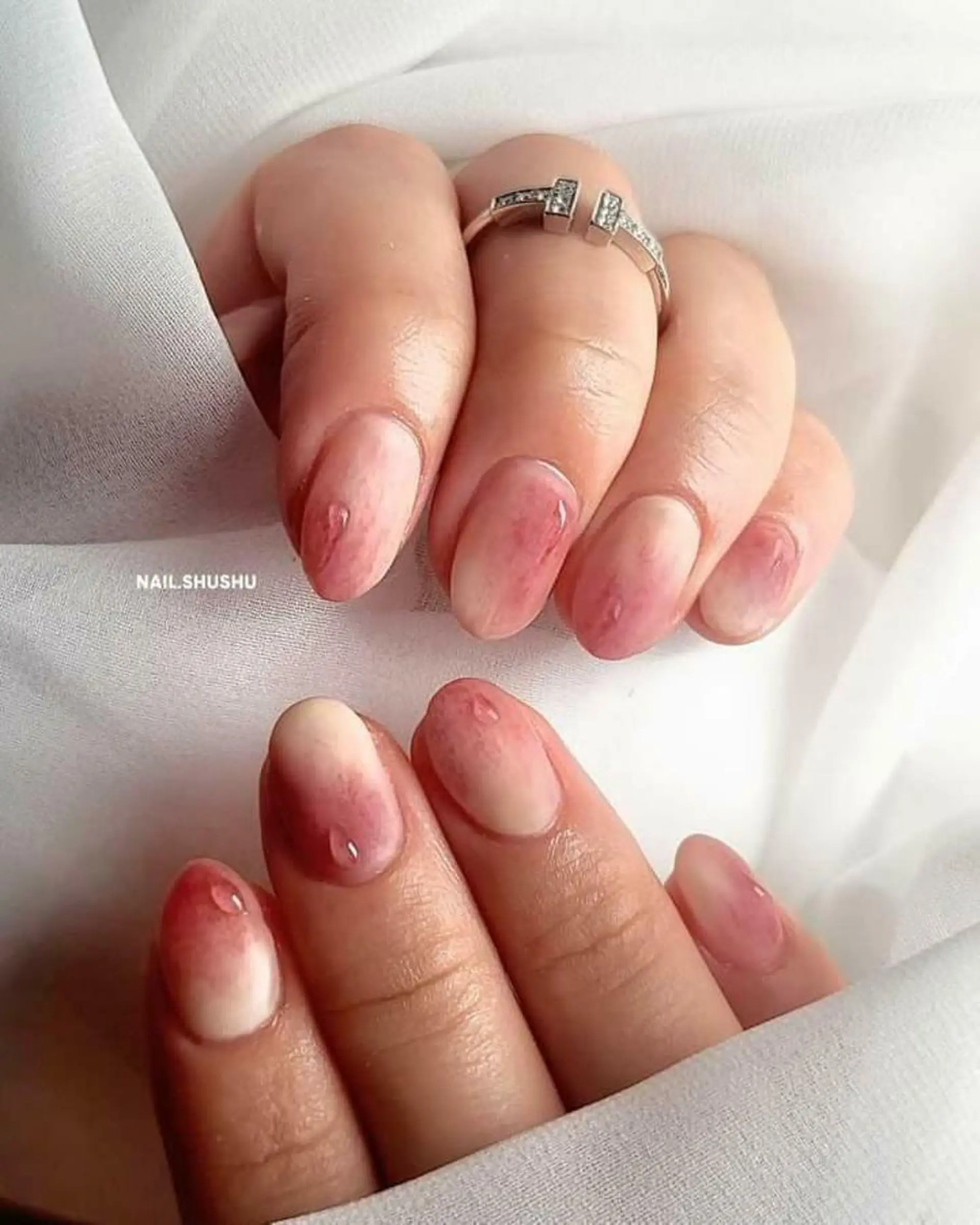 ネイル 持ち込み ニュアンスネイル ワンカラーネイル シンプルネイル 夏ネイル 3dパーツ/流行り 👧shushu❤️のネイルデザイン