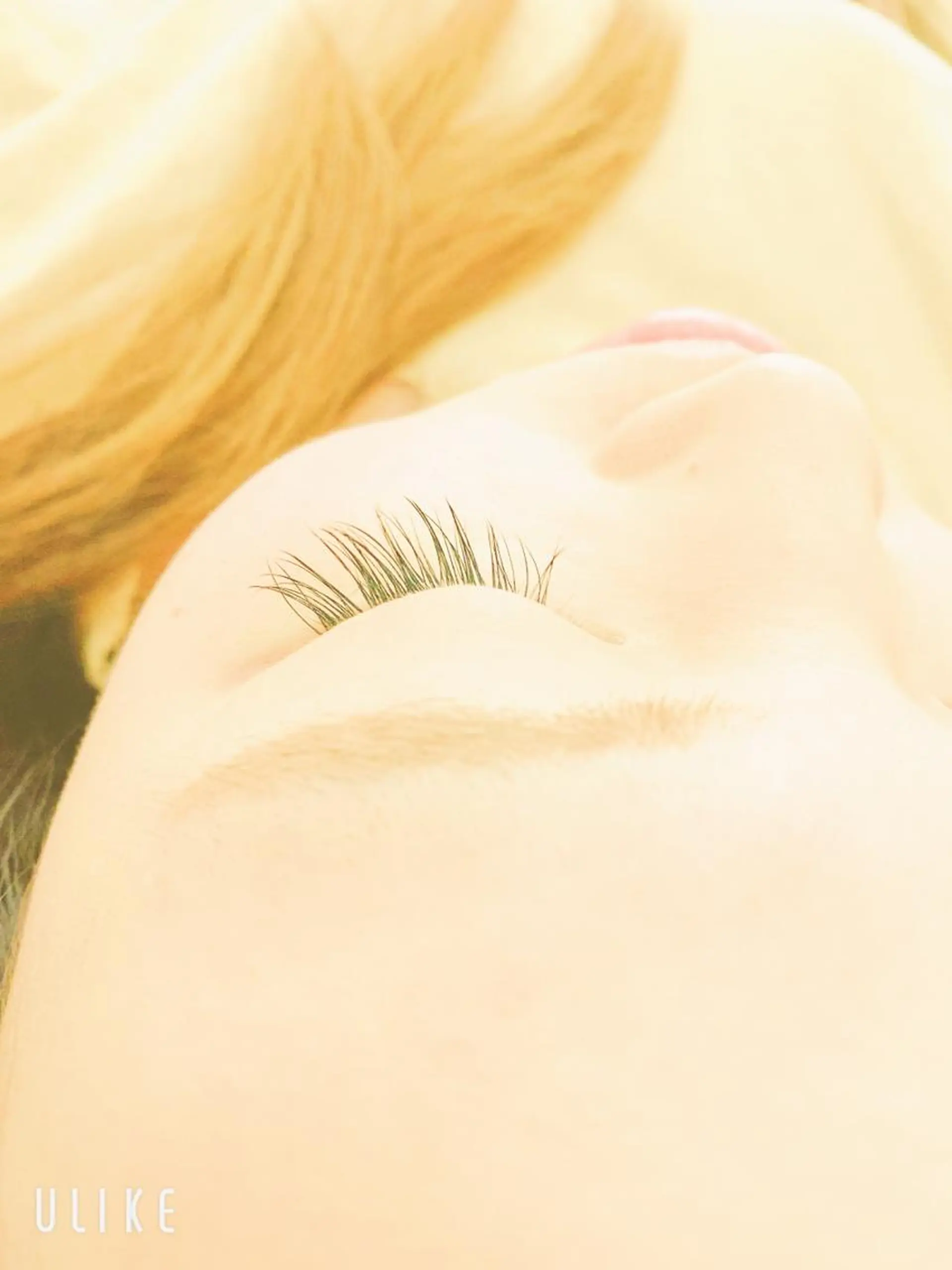 マツエク・マツパ 中村 眞歩のヘアスタイル