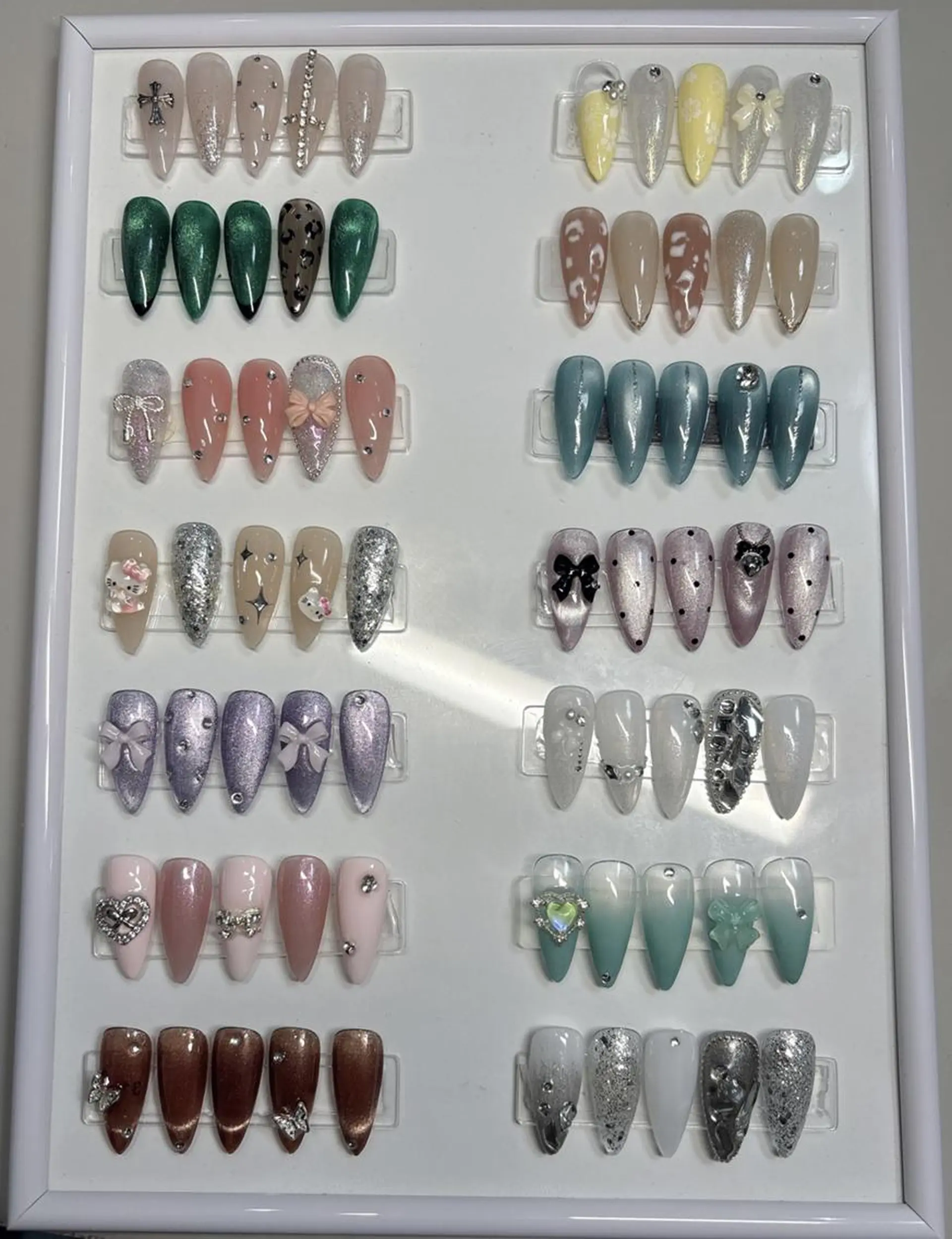 ネイル ハンドネイル ハンドケア N.one 🎀saki💅のネイルデザイン