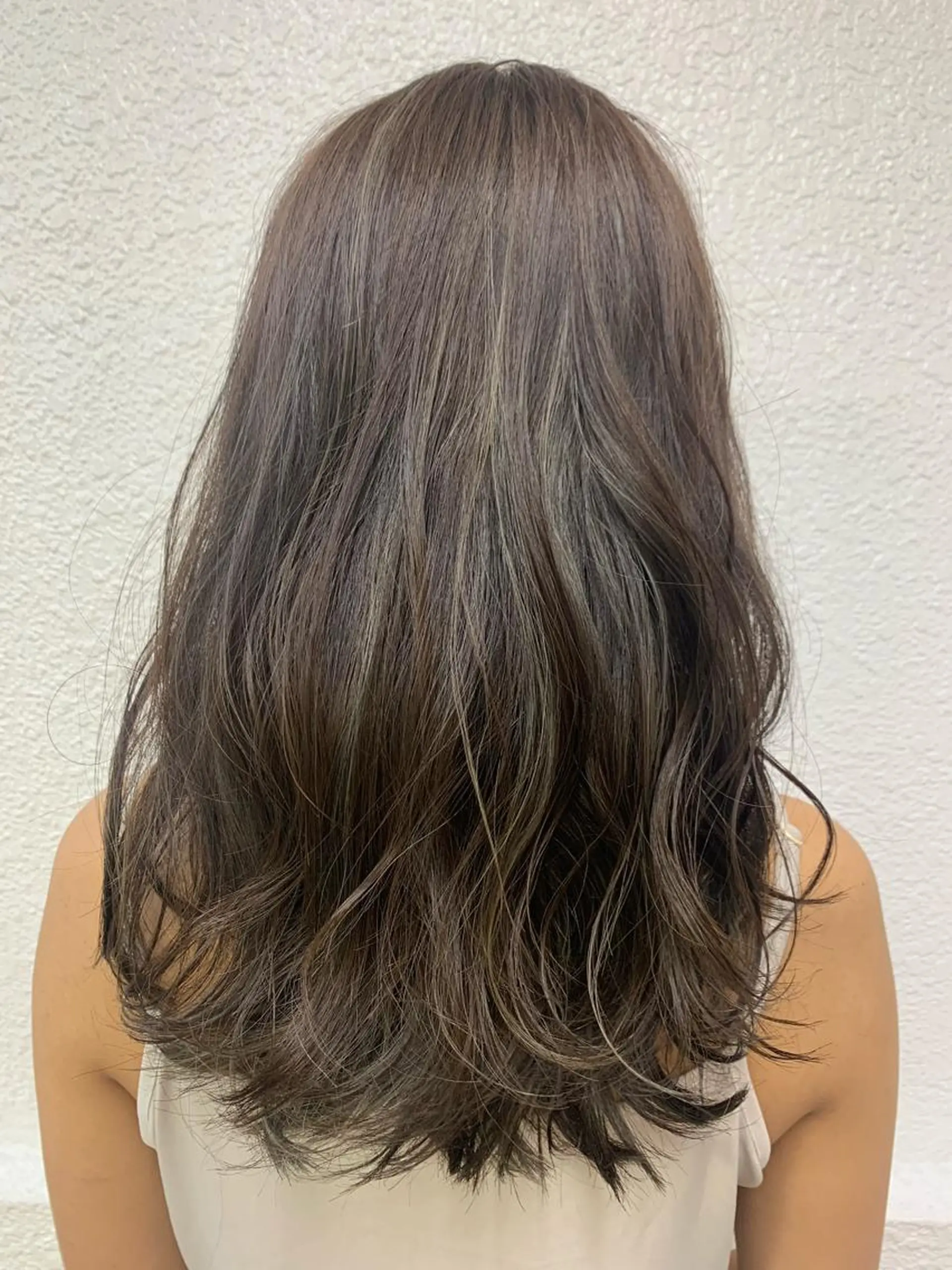 ロング カラー ヘアカラー 🧨ブリーチー×ボブ レイヤー💎じゅえるのヘアスタイル