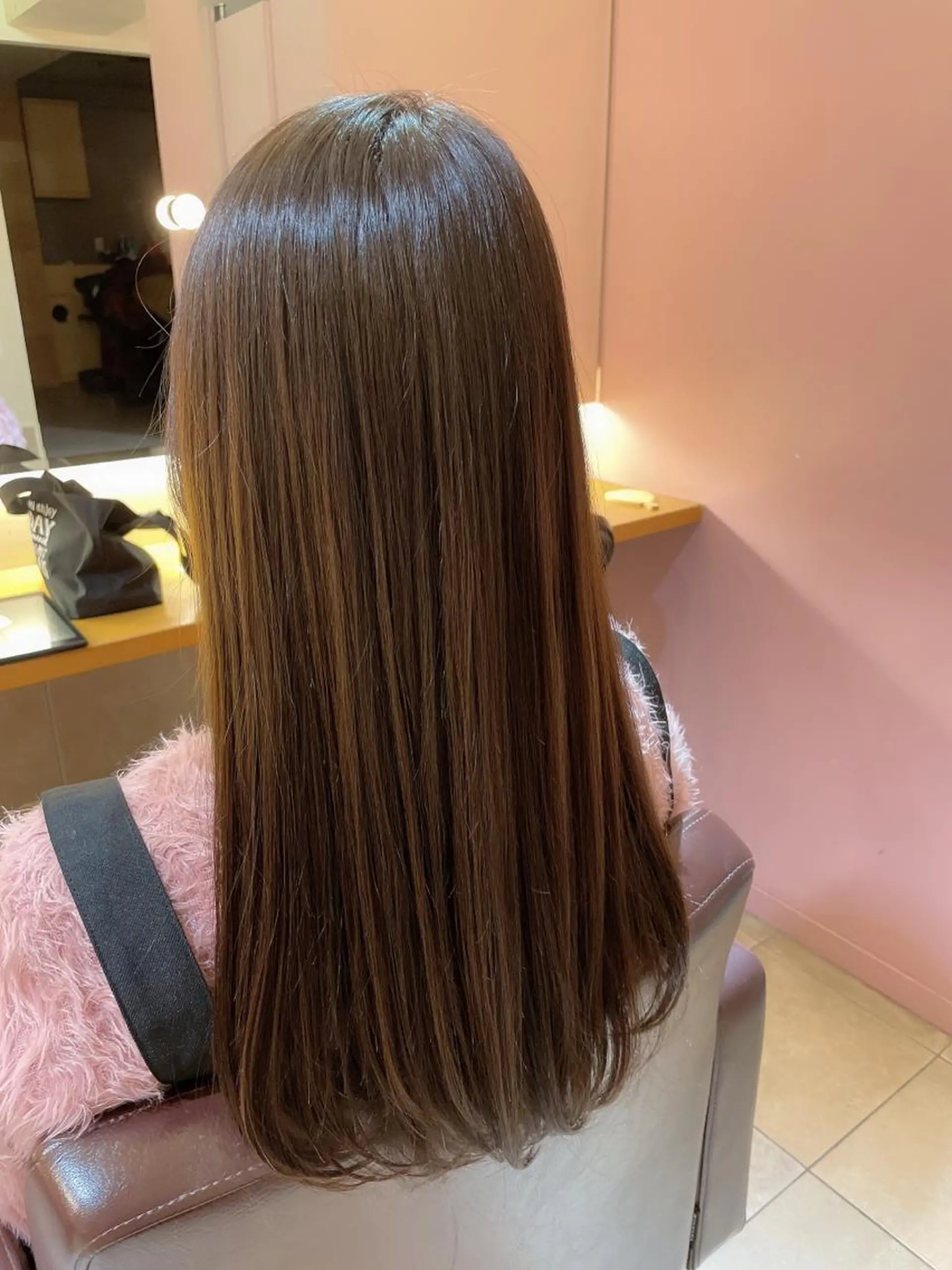 ロング ハイライト 髪質改善 小顔カット 縮毛矯正 トリートメント 縮毛矯正 宮澤  タケル ミディアムヘアのヘアスタイル