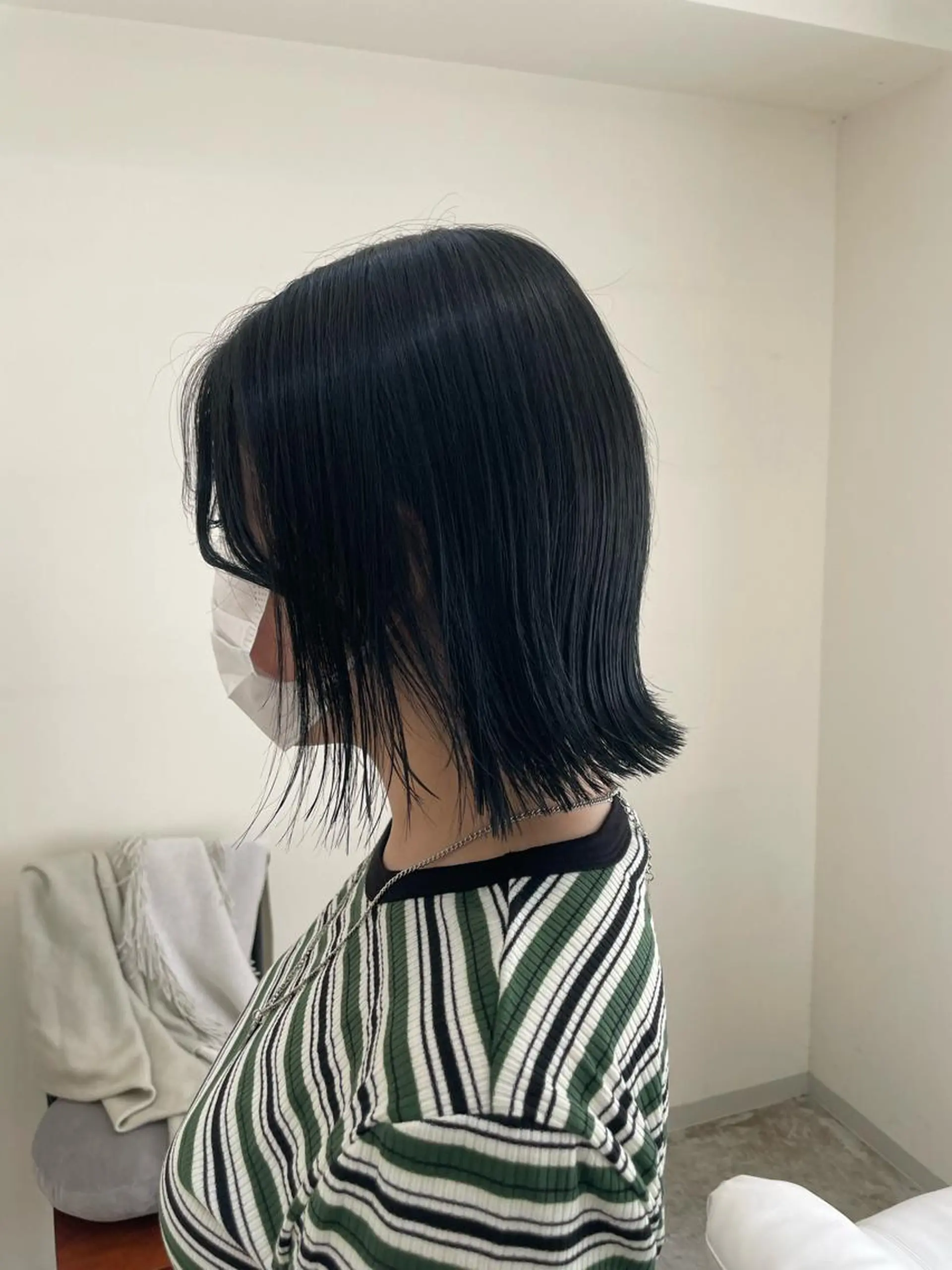 ショート カラー ヘアアレンジ 黒髪 ブルーカラー ブルーブラック ボブ カット ヘアカラー トリートメント 髪質改善特化 🫧松野力也のヘアスタイル