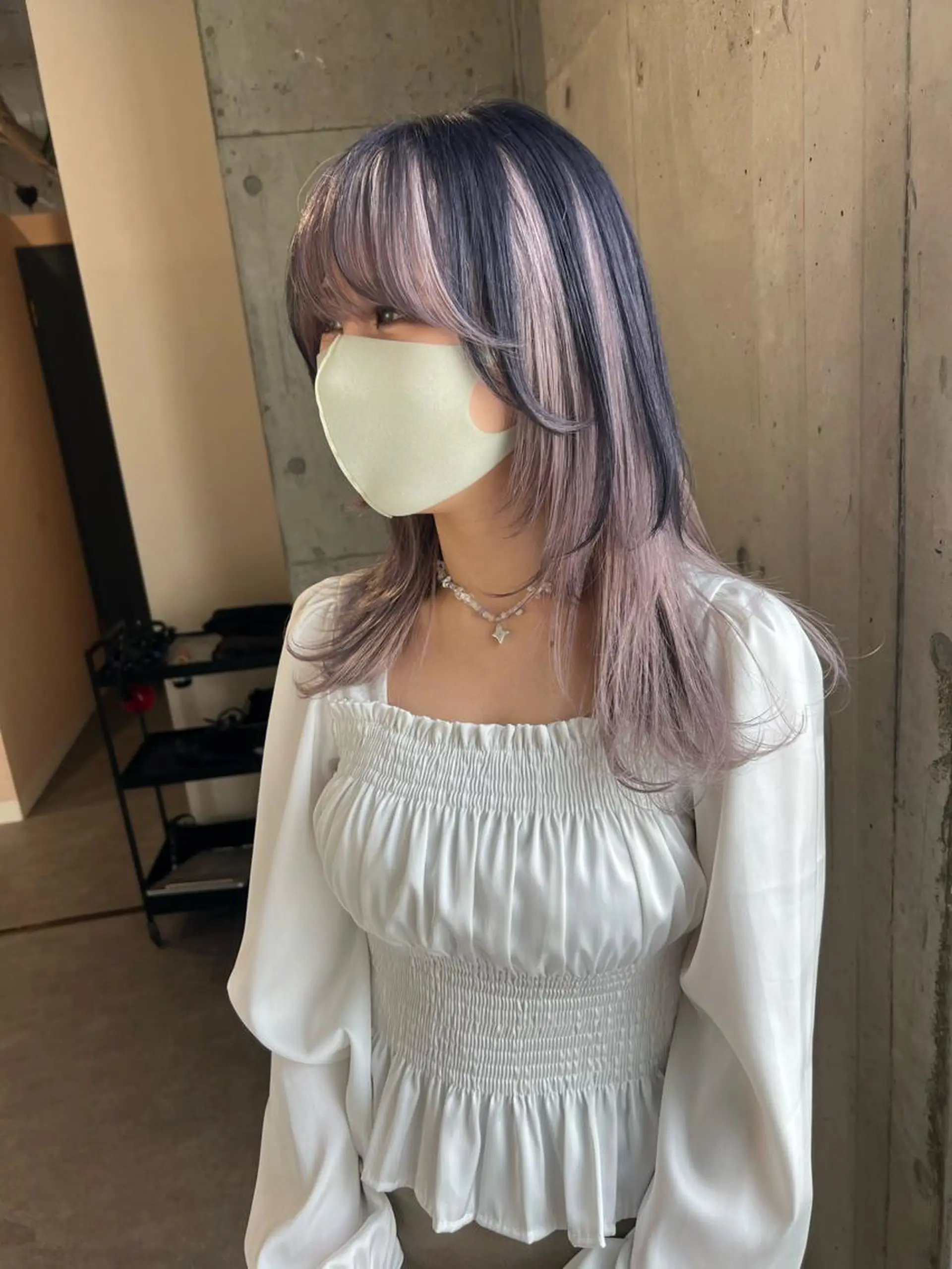 ロング カラー バレイヤージュ ブリーチ ケアブリーチ ハイライトカラー インナーカラー ヘアカラー トリートメント lani ブリーチ /ダブルカラーのヘアスタイル