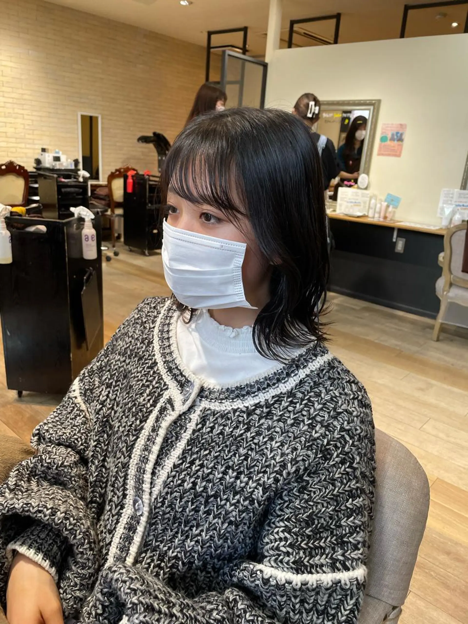 ミディアム 亀川蓮 Agu hairのヘアスタイル