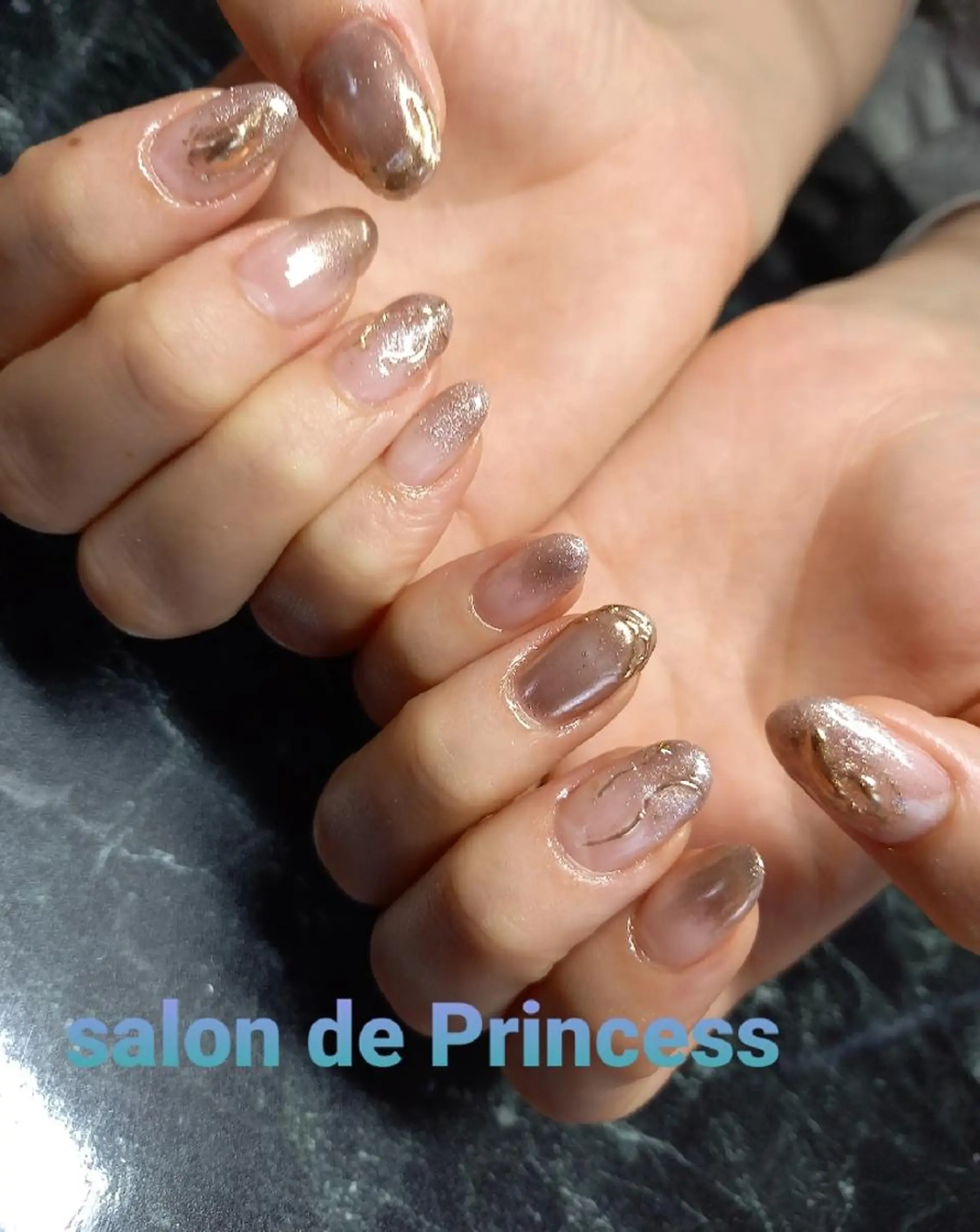 ネイル ブラウン ニュアンスネイル salon de  Princessのネイルデザイン