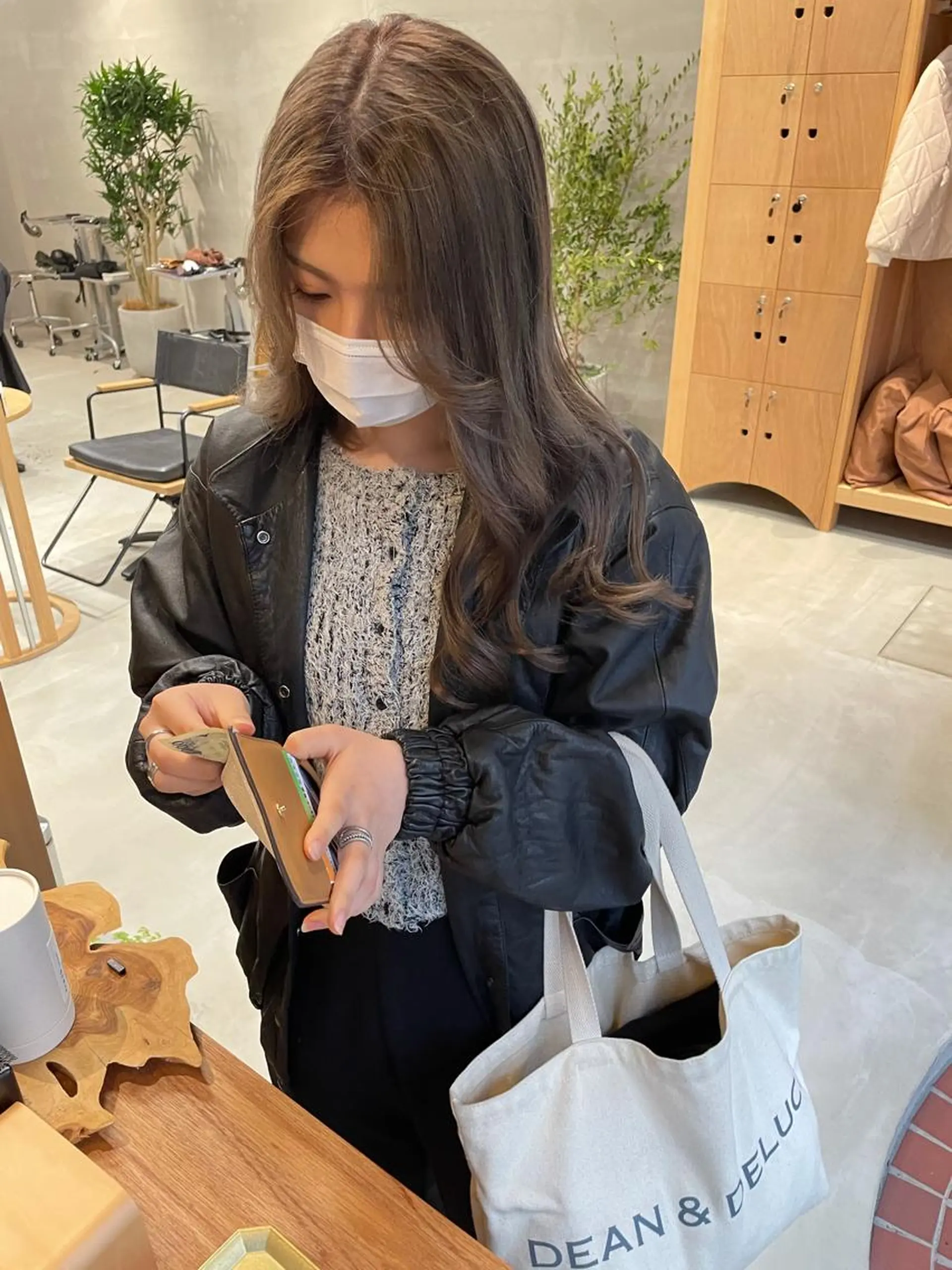 カラー wewe: momoeのヘアスタイル