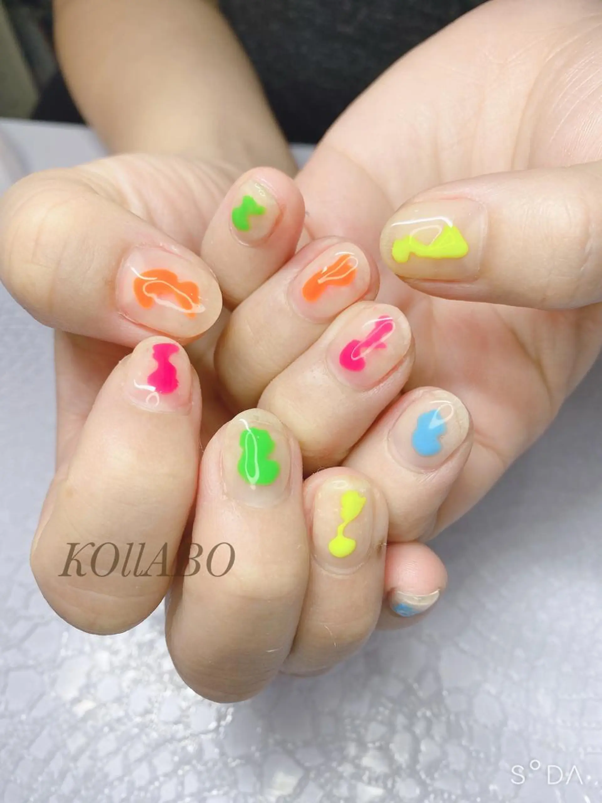 ネイル KOLLABO nailのネイルデザイン