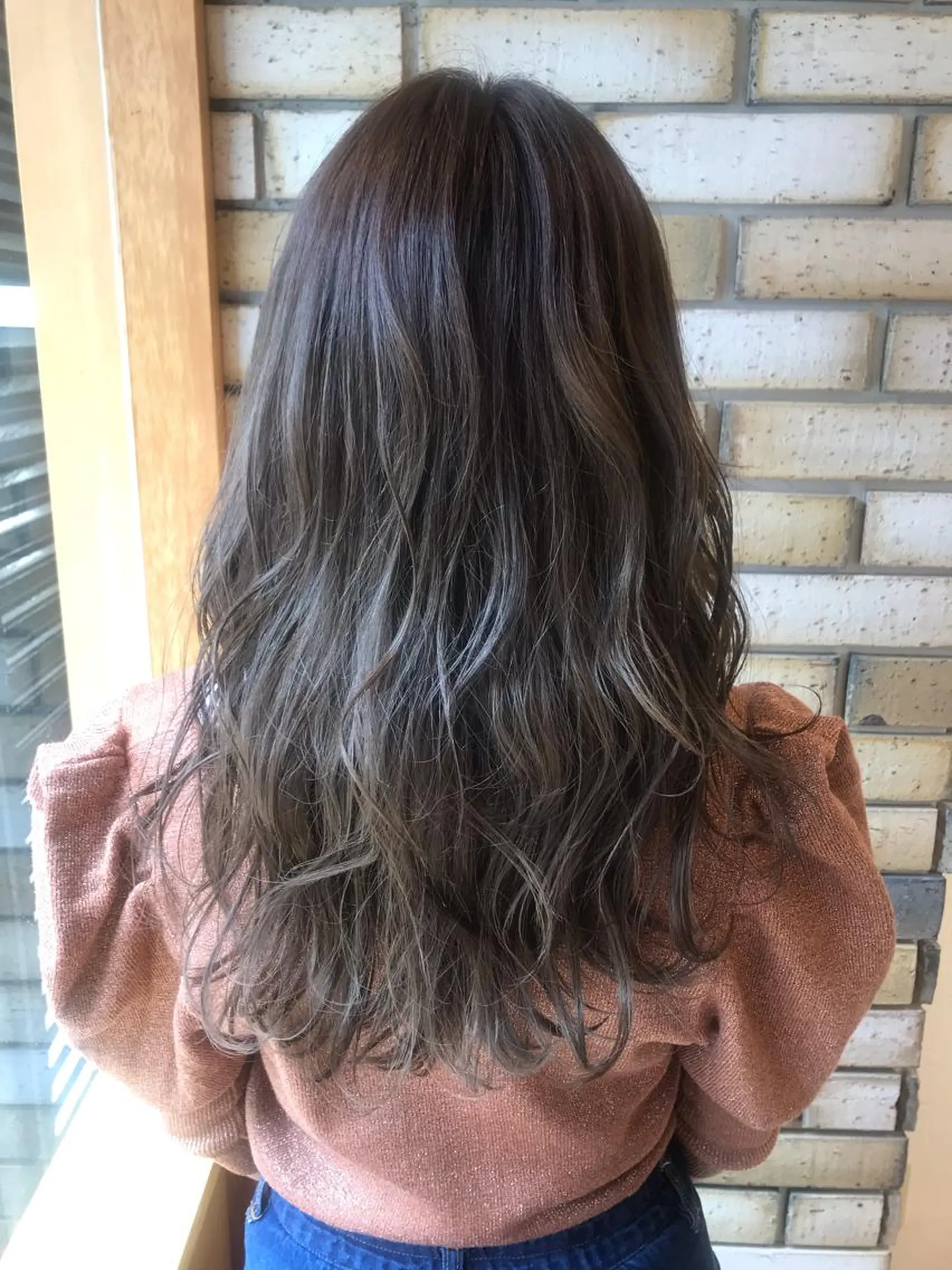 ロング カラー 透明感カラー・ 髪質改善🩵イケダのヘアスタイル