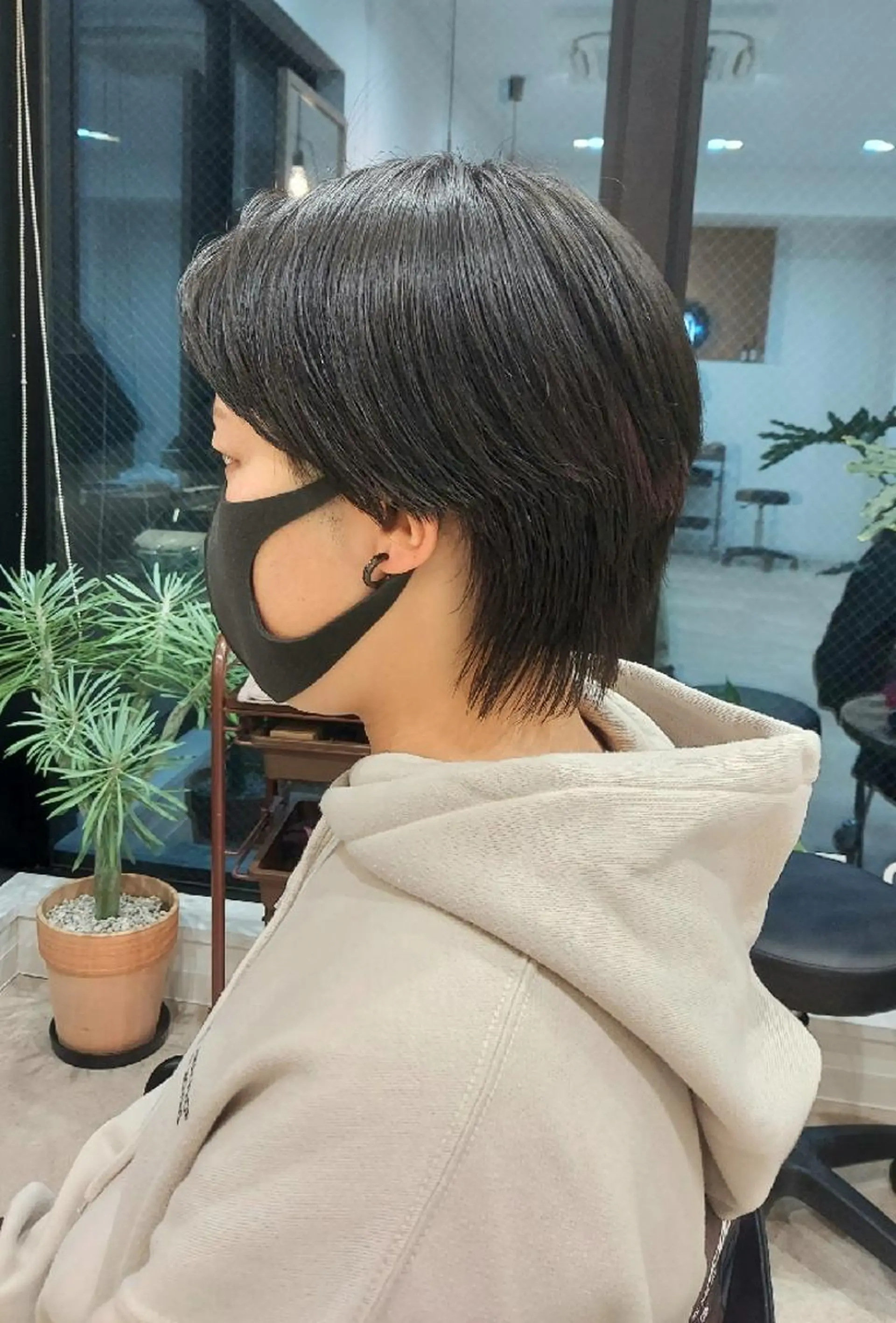 ショート ウルフカット 大橋 弘一のヘアスタイル