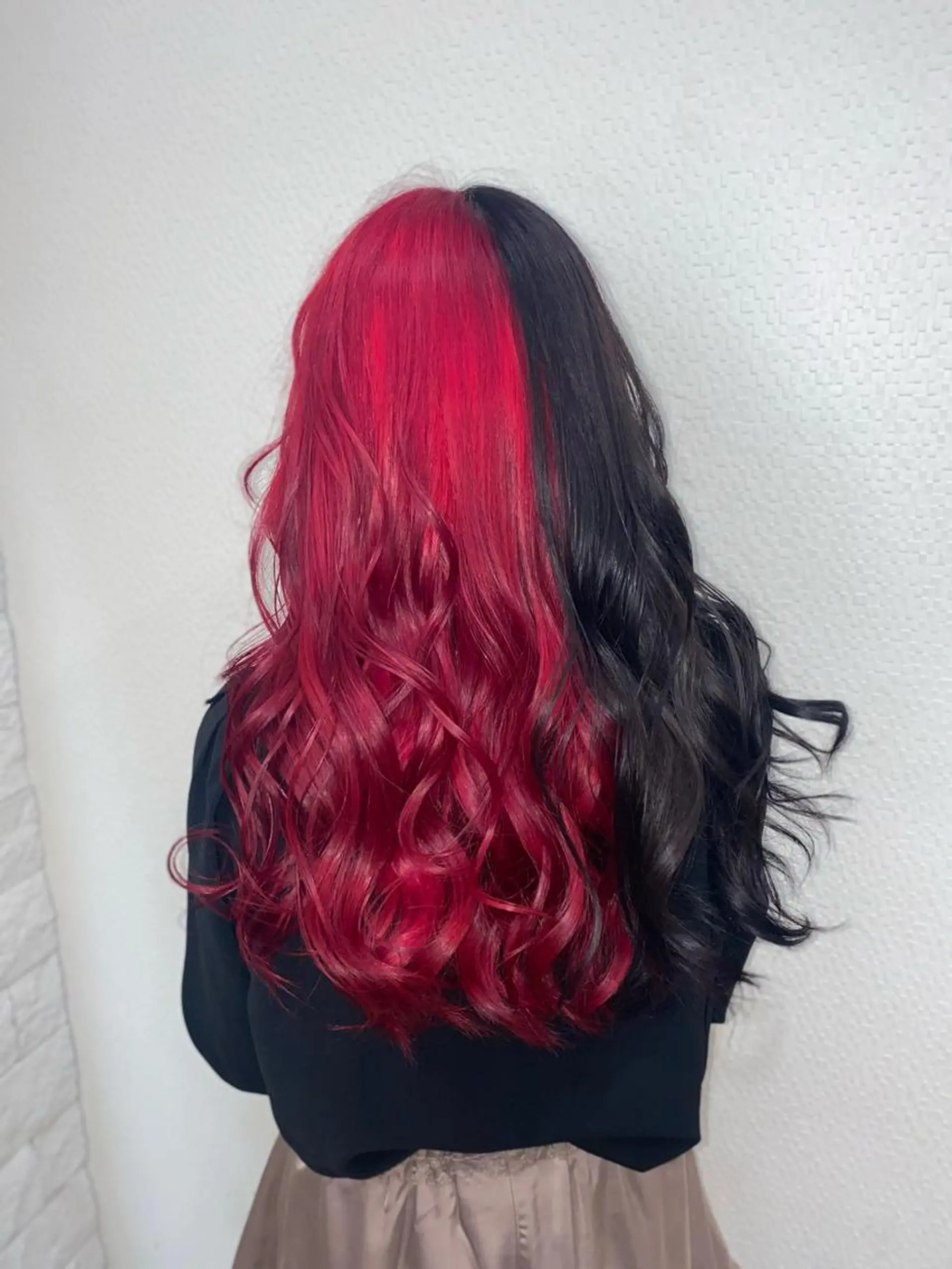 ロング ゆぴ☾‪/推しカラー /ハイトーンのヘアスタイル