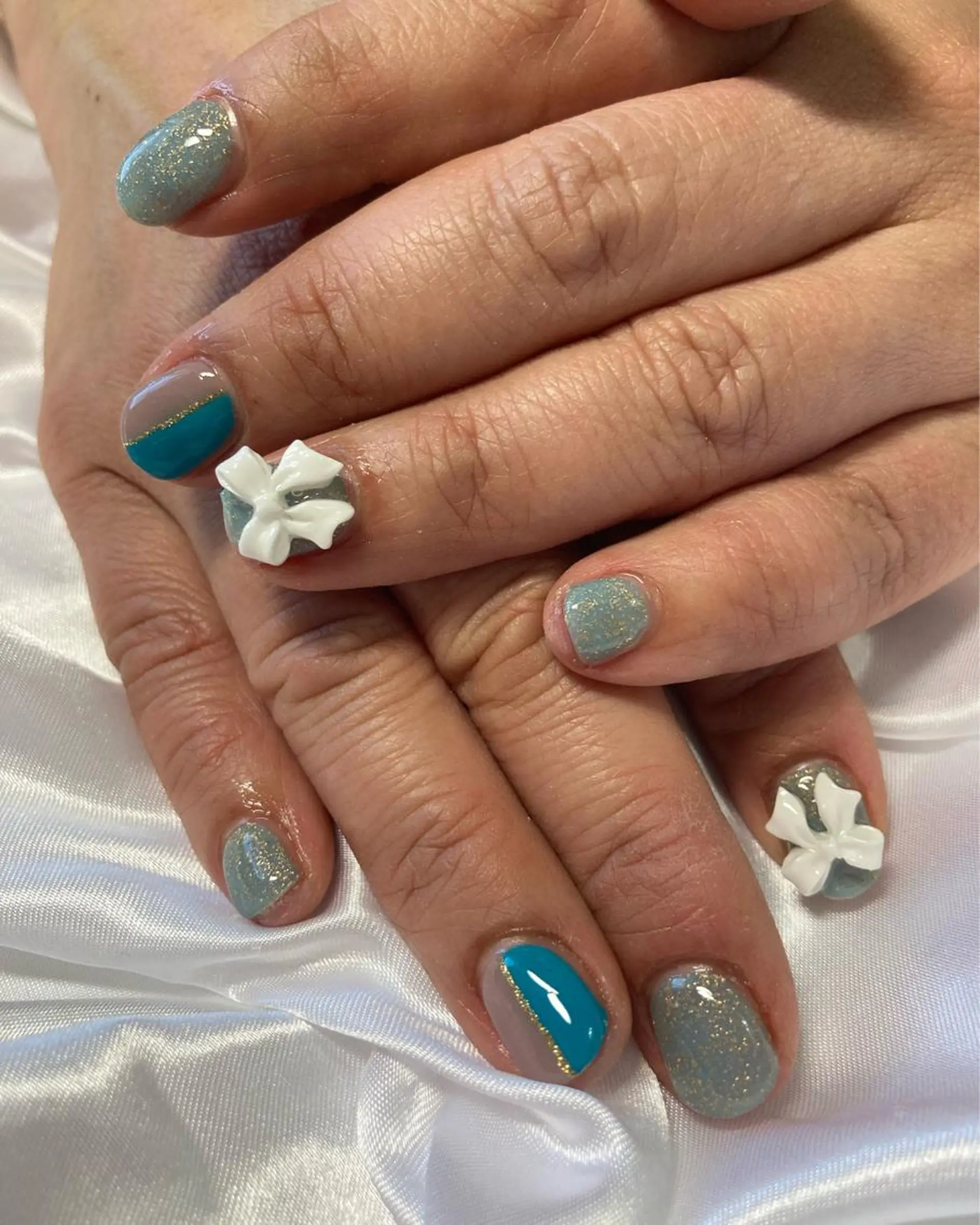 ネイル リボン ハンドネイル フットネイル NailSalon Beniceのネイルデザイン