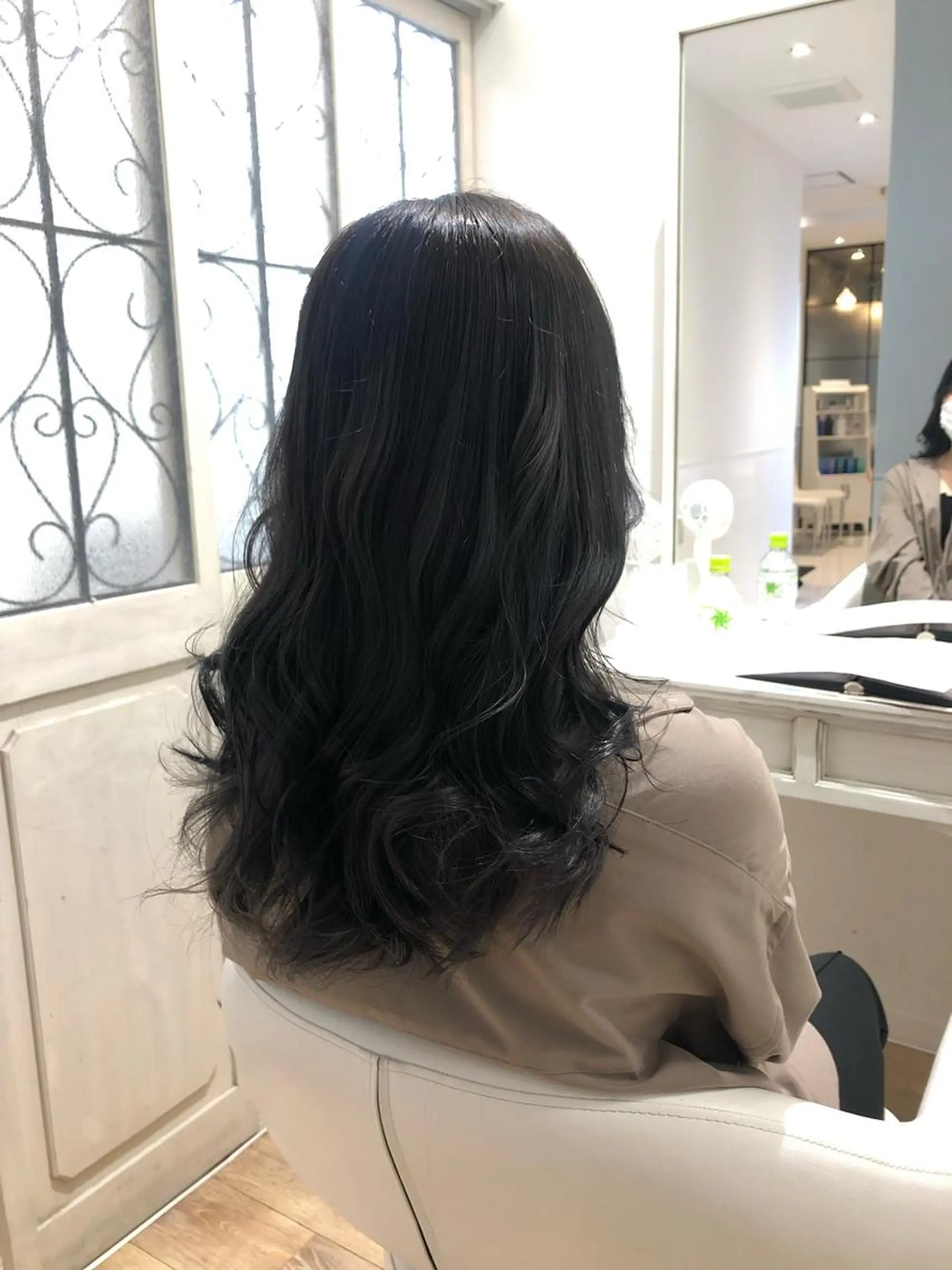 セミロング カラー パーマ ヘアアレンジ メンズ キッズ ネイル マツエク・マツパ 🫧垢抜けヘア🫧 SHIORIのヘアスタイル