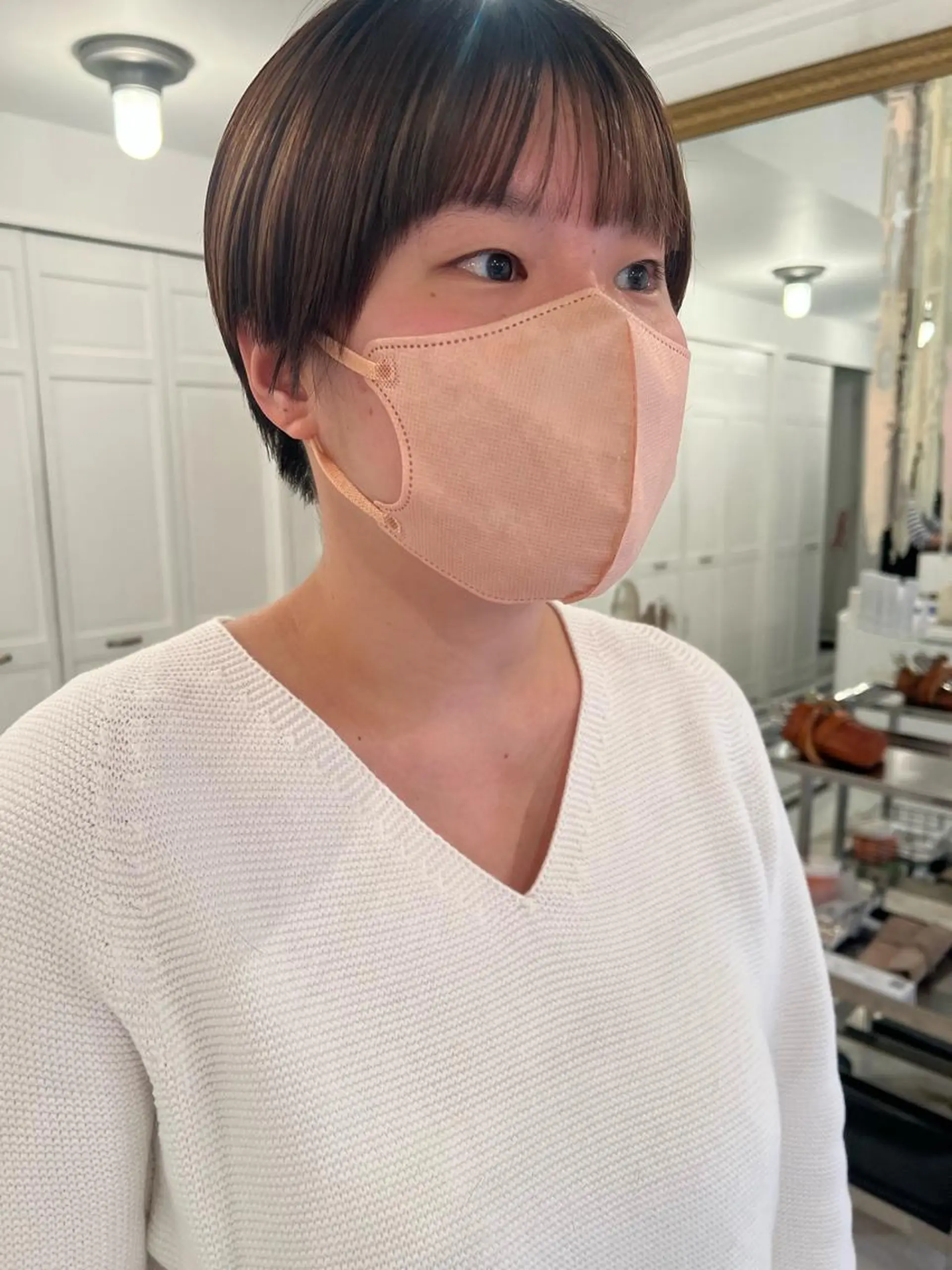 ショート ブリーチカラー🎀 韓国風/寺門美優のヘアスタイル