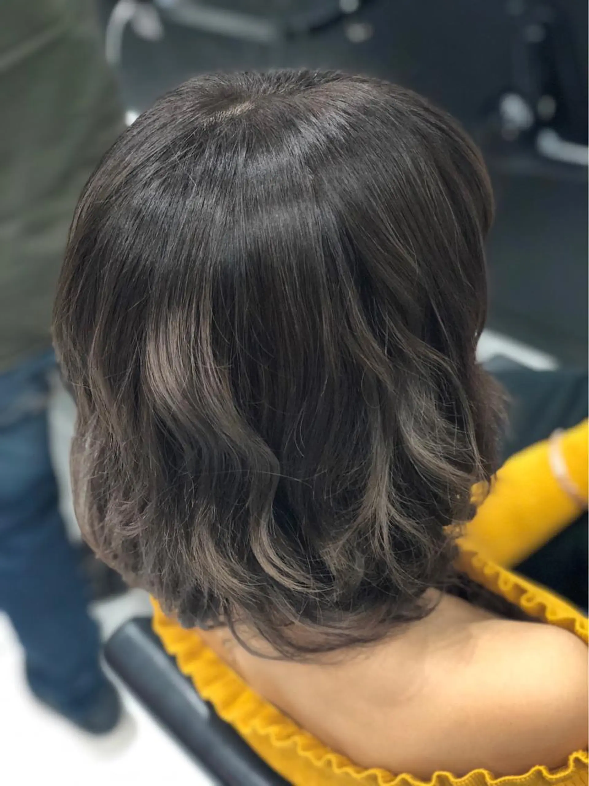 カラー 🦖店長🦖pino #しのだスペシャルのヘアスタイル