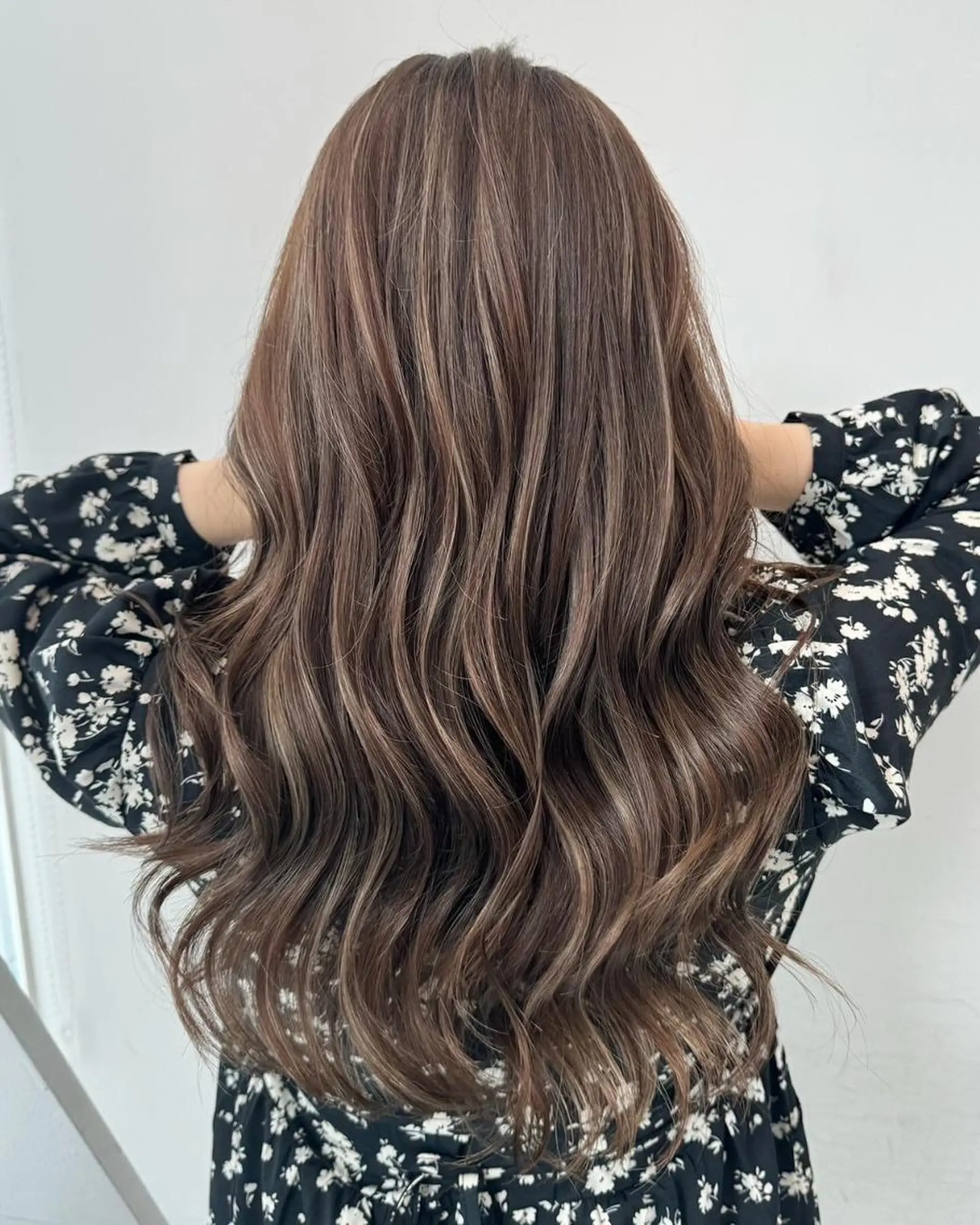 カラー アディクシーカラー アッシュ ブルーカラー ダークアッシュ グレージュ 【公式】amble luxe 中野のヘアスタイル