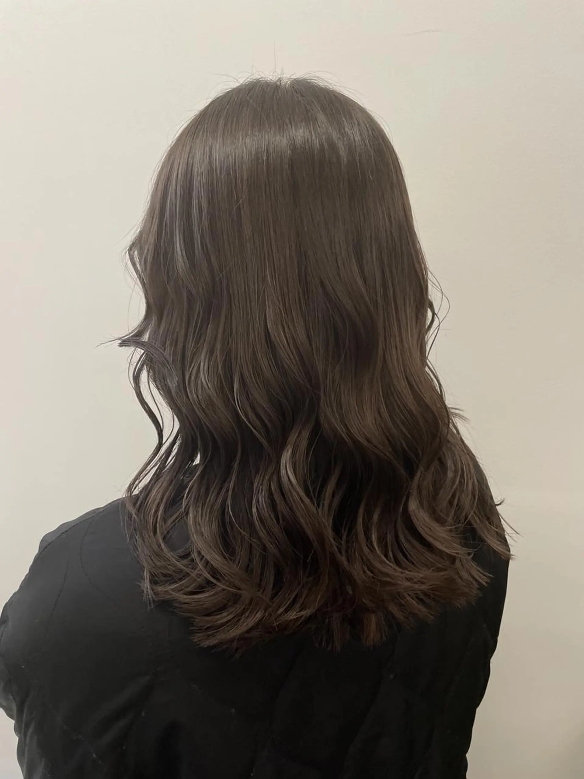 セミロング アッシュ ☁️ささきゆや ☁️のヘアスタイル