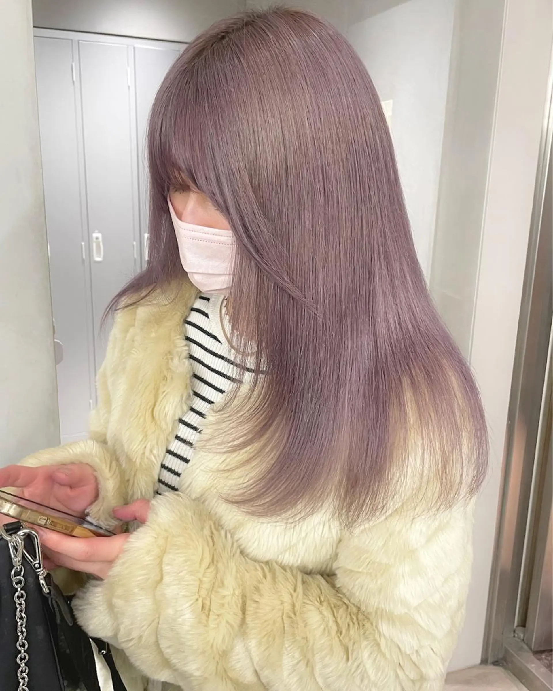 カラー urara🤍 柔らかヘアのヘアスタイル