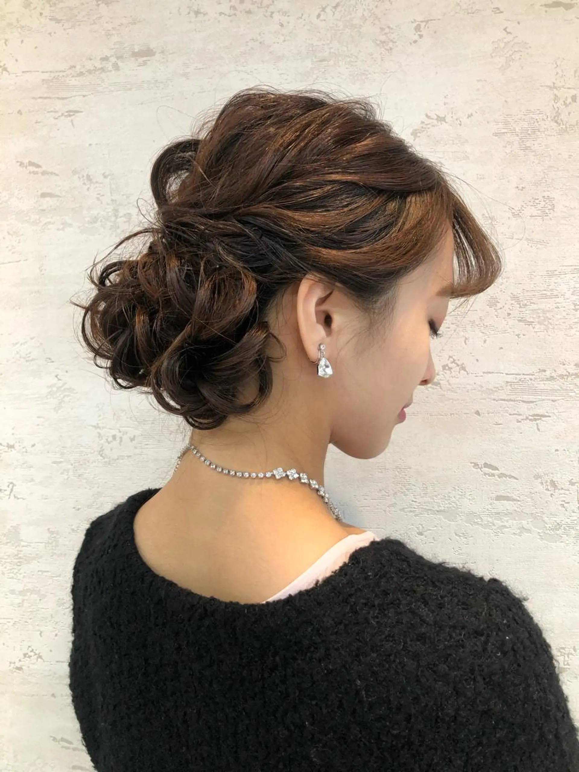 ロング ヘアアレンジ 女性に人気♪ はやしほのかのヘアスタイル