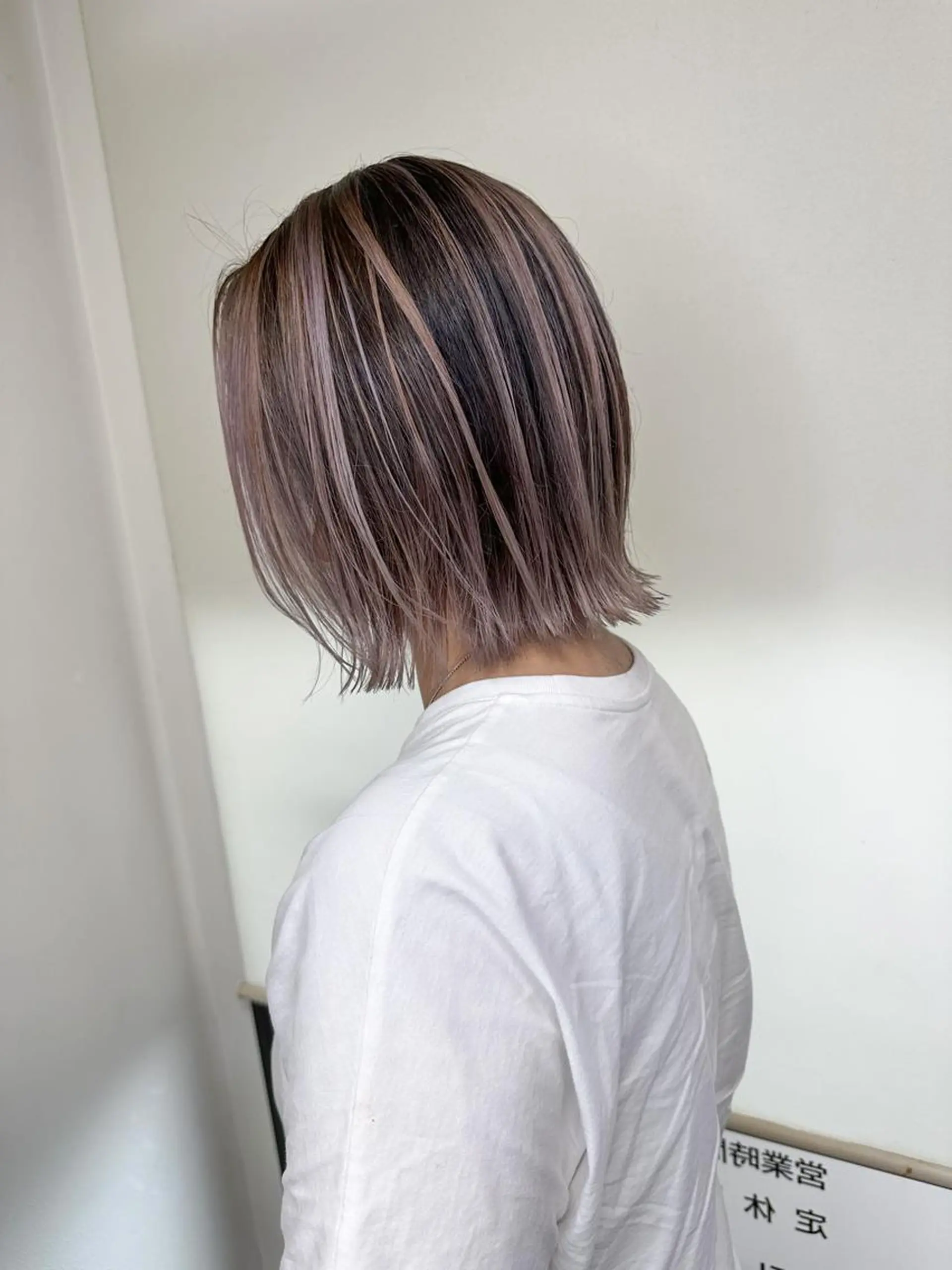 ショート カラー カット ヘアカラー peg.hair所属・ブリーチカラー🫧 森　凪沙のヘアスタイル