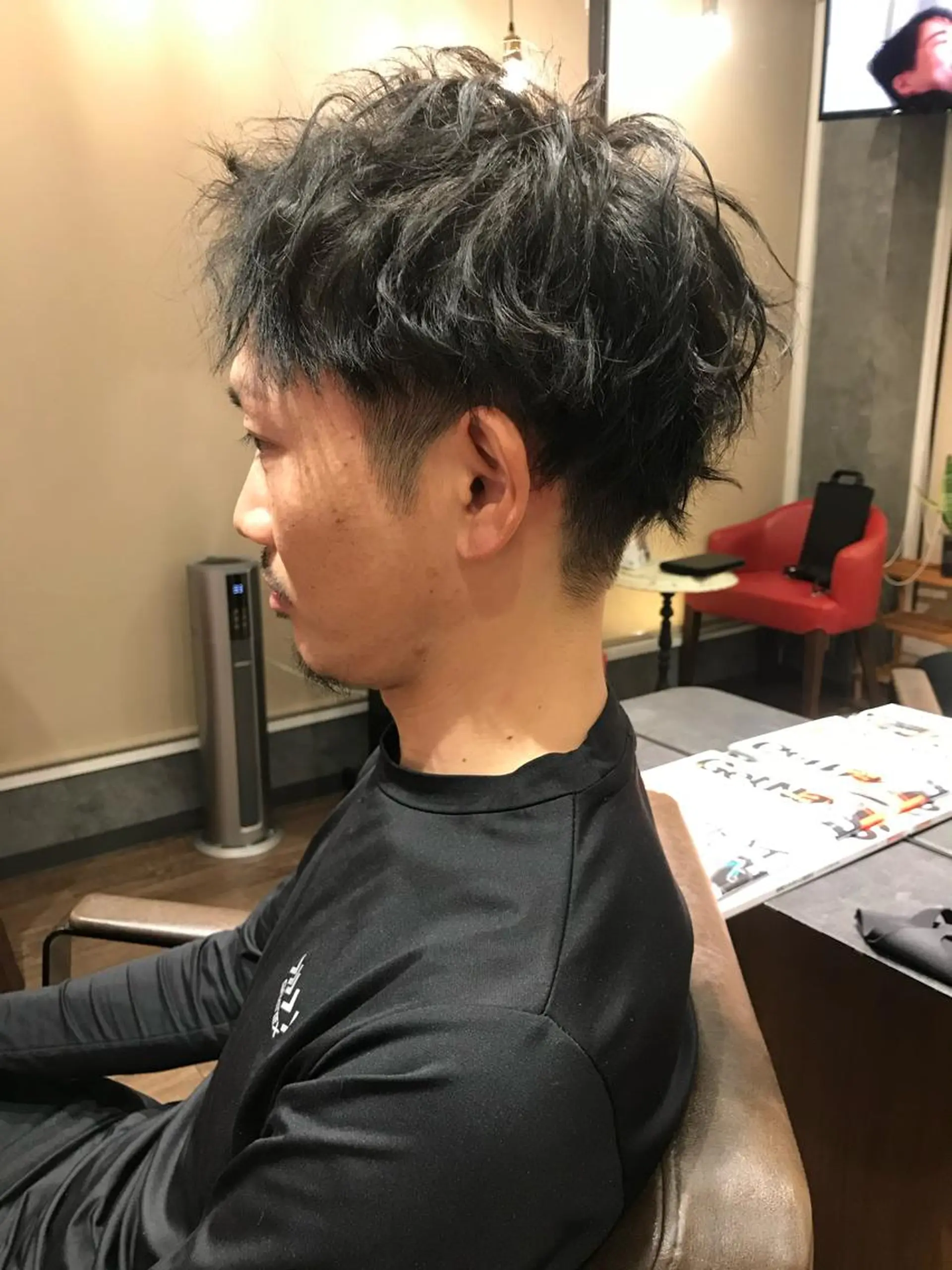 ショート パーマ 橋本 和弥のヘアスタイル