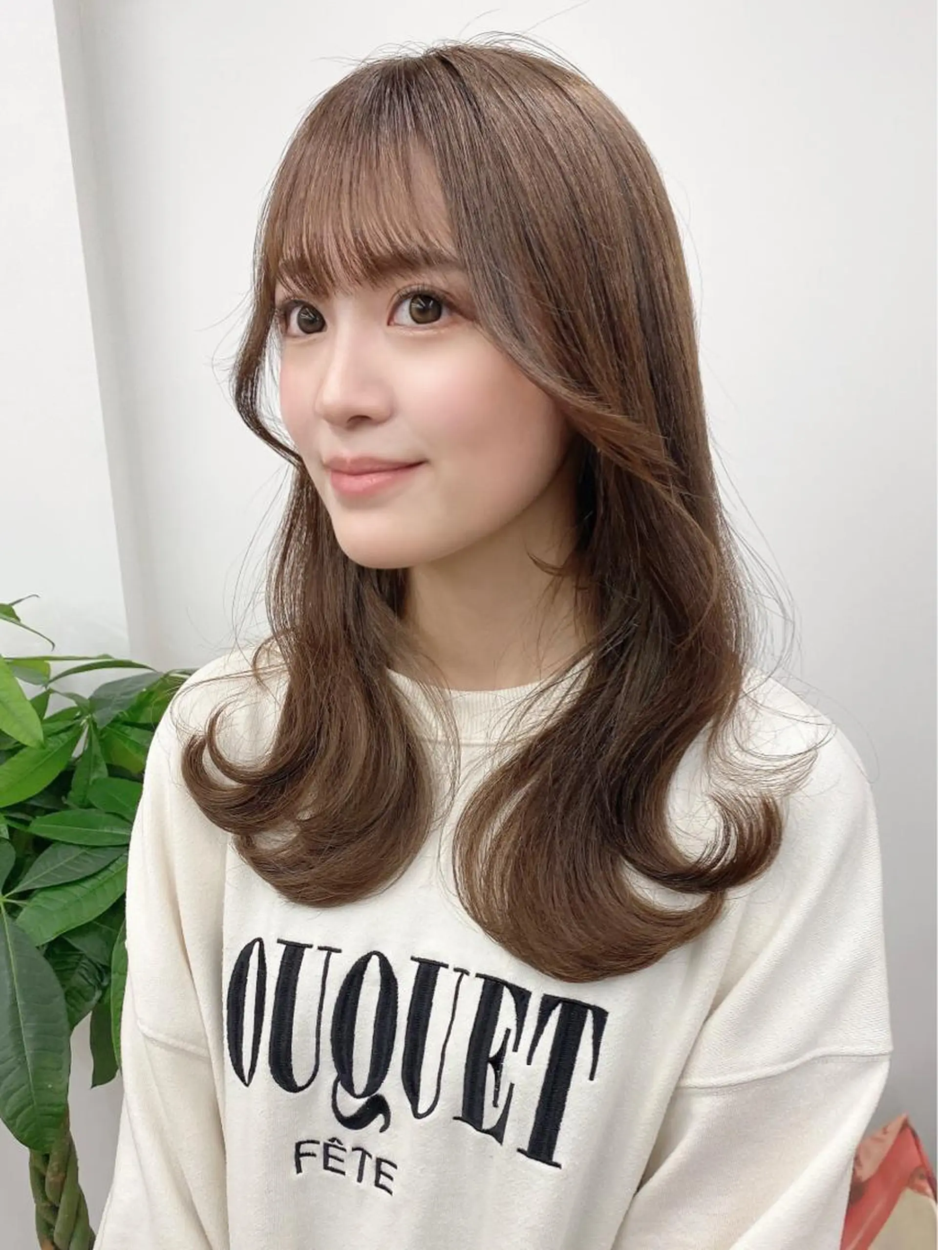 ロング カラー くびれヘア 韓国風×透明感カラー 髪質改善オタベシンヤのヘアスタイル