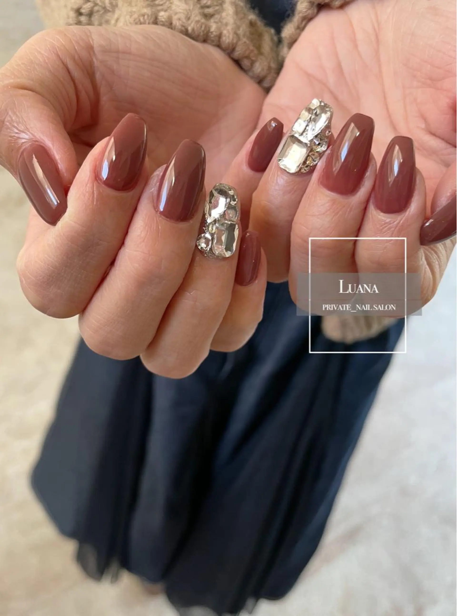 ネイル アートネイル ストーンネイル Nail Salon Luanaのネイルデザイン