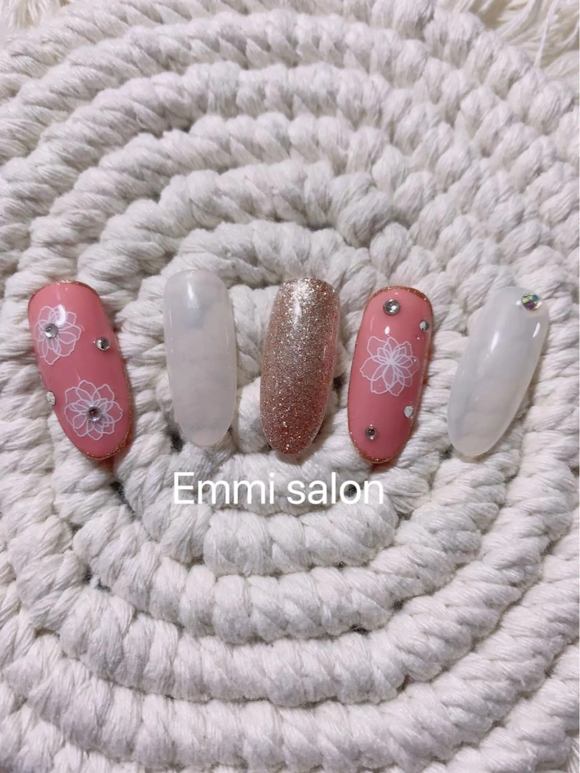 ネイル Emmi salonのネイルデザイン