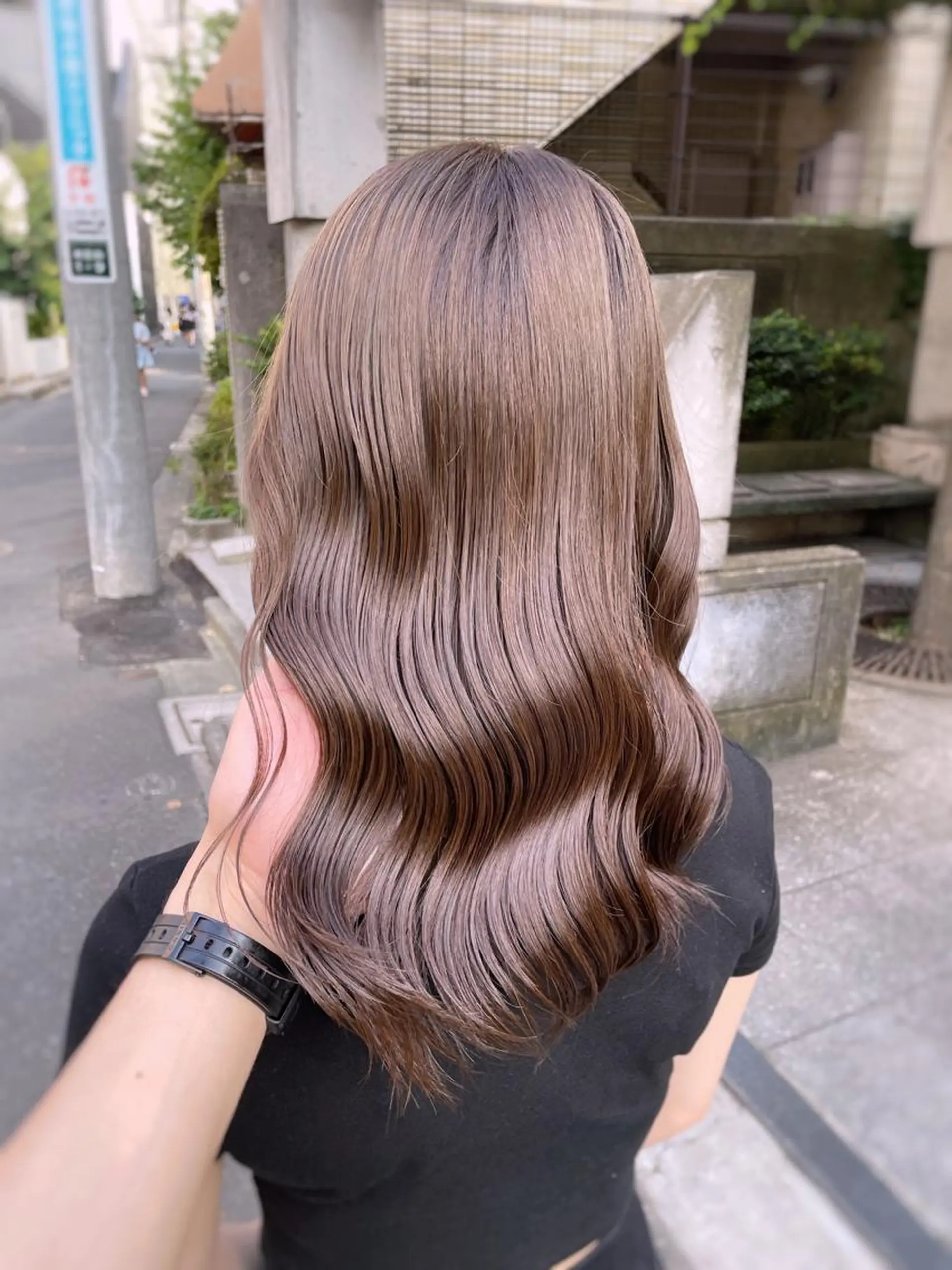 ミディアム カラー ミヤザキ タクトのヘアスタイル