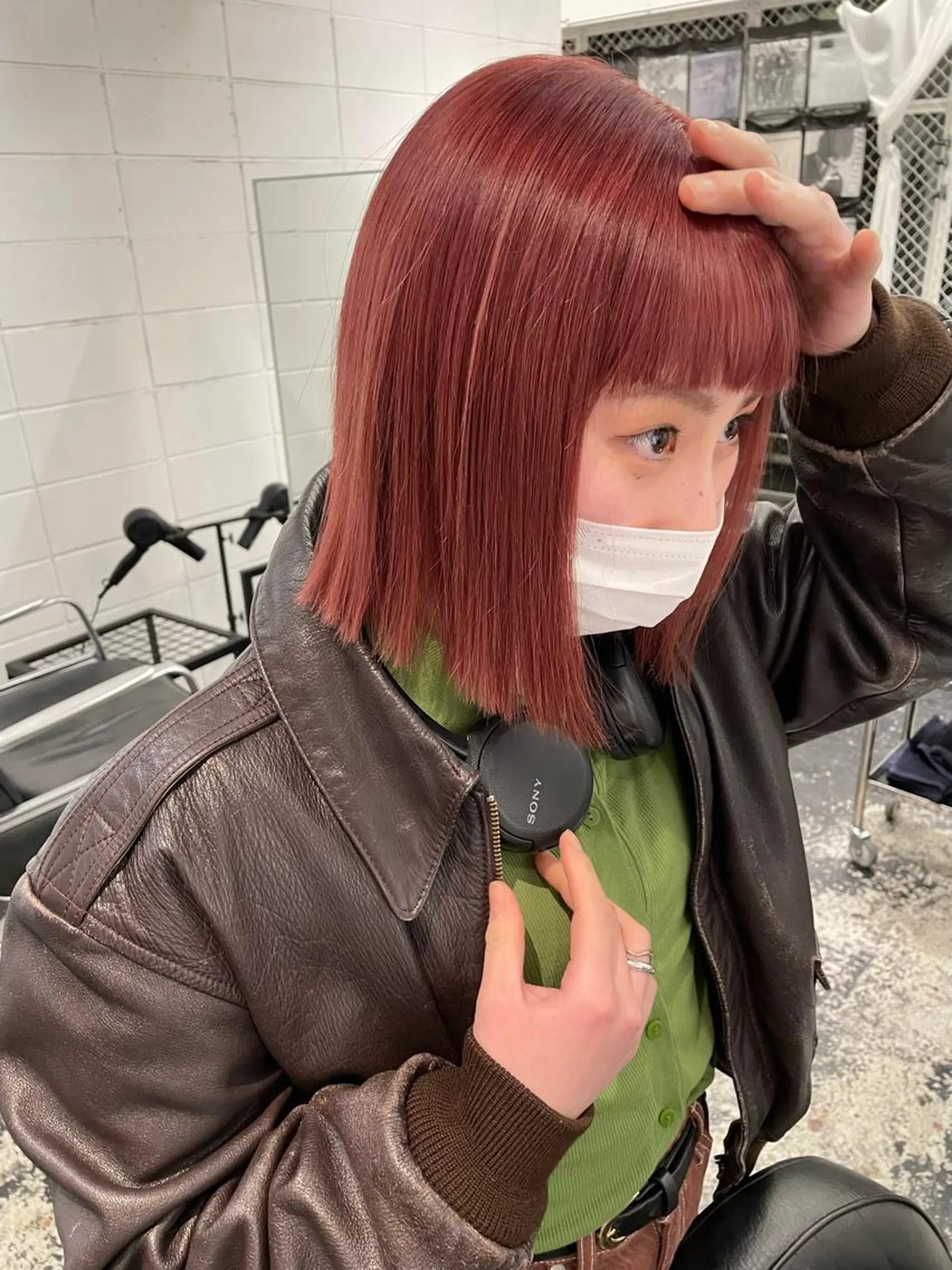 ショート カラー パーマ ヘアアレンジ メンズ キッズ ネイル マツエク・マツパ メンズブリーチ ブリーチ レッドカラー 赤色 カット ヘアカラー トリートメント 艶ハイトーン/ヘア アレンジAYAKAのヘアスタイル