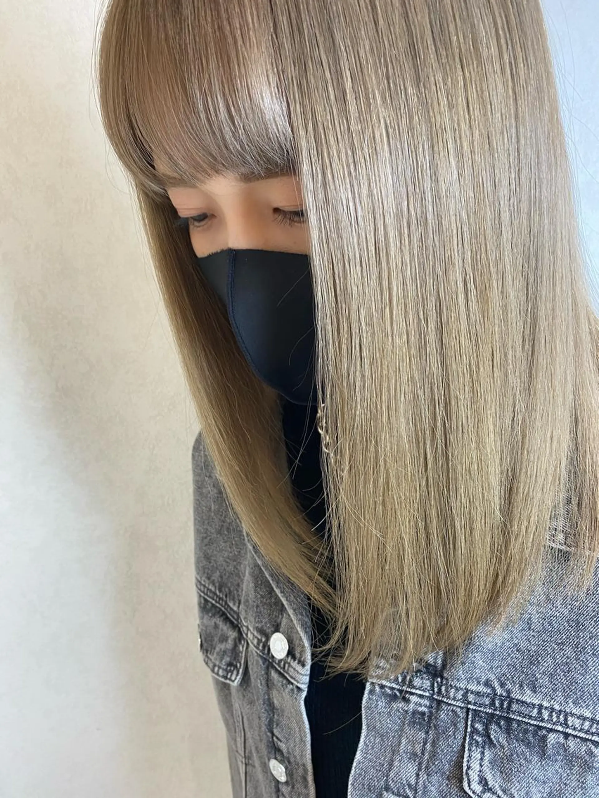 ロング カラー ムトウセイマ/ 縮毛矯正/ブリーチのヘアスタイル