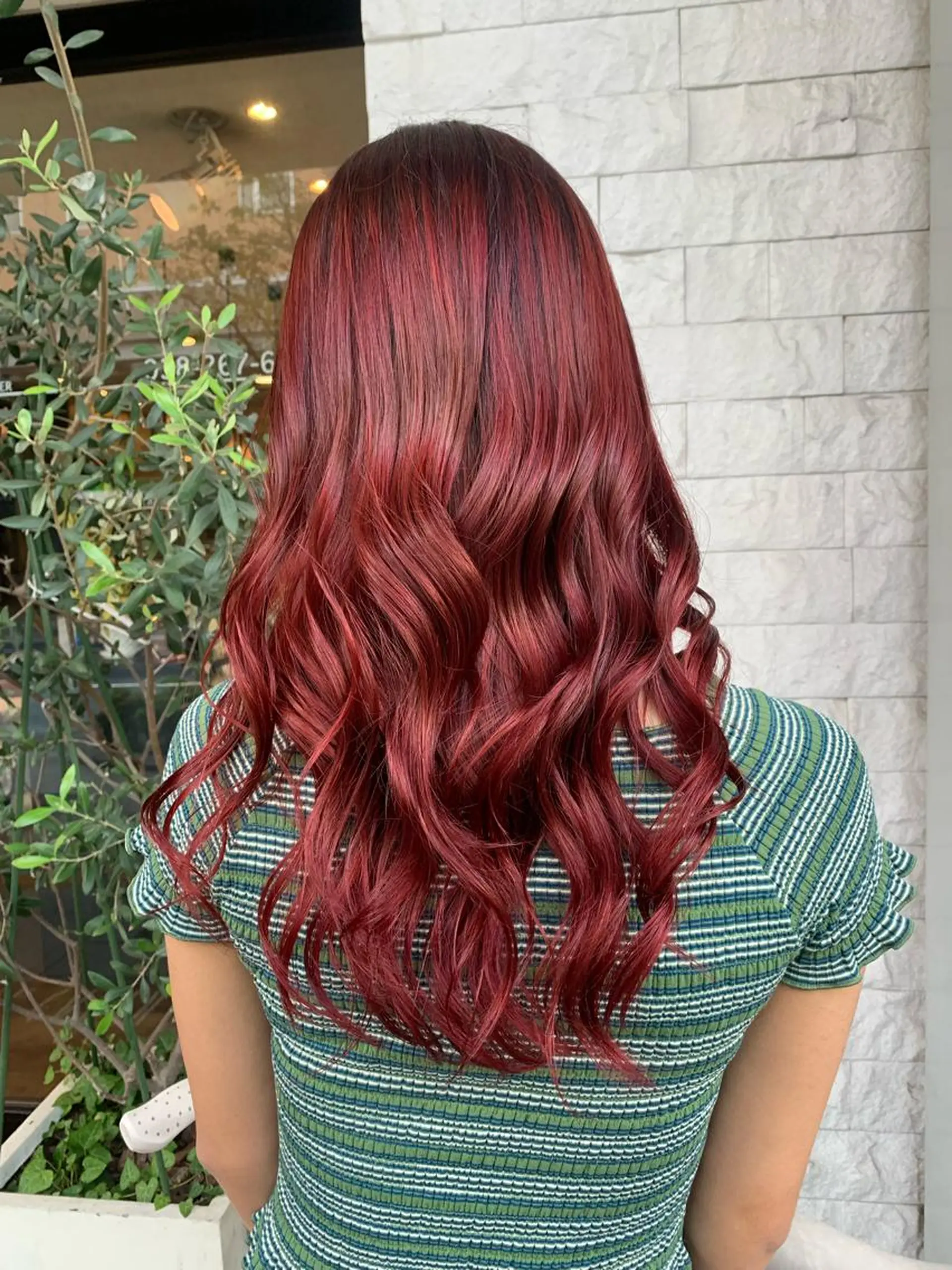 ロング カラー 川﨑 真歩のヘアスタイル