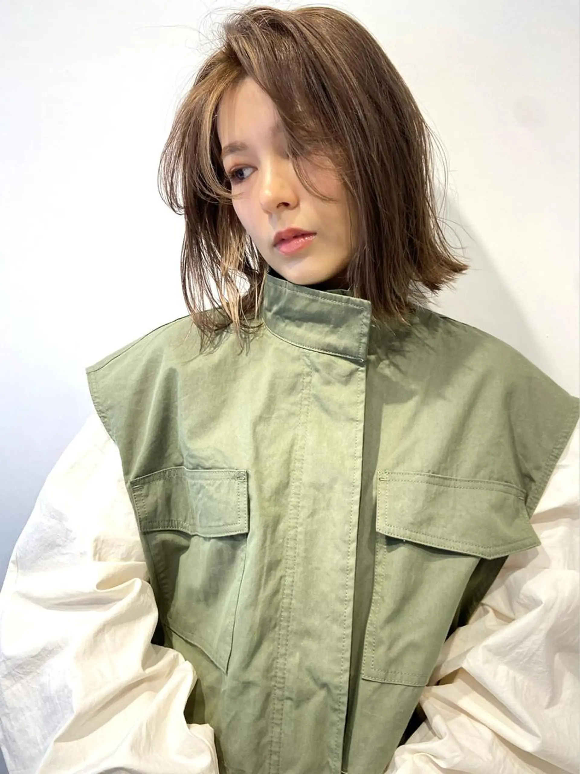 ミディアム 伊藤 まみのヘアスタイル