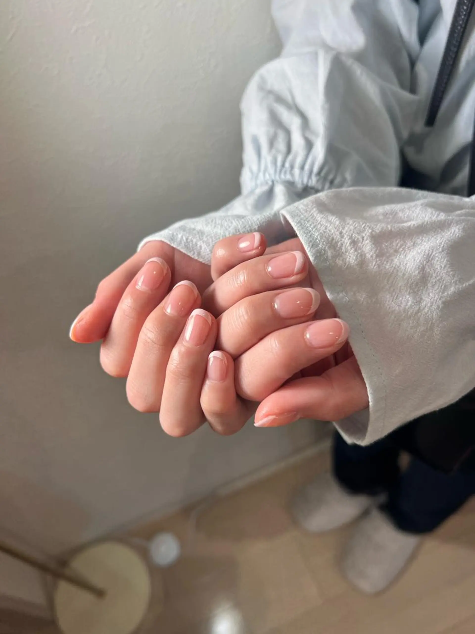 ショート ネイル ハンドネイル 𝐞𝐚𝐜𝐡 nanami🩰のネイルデザイン