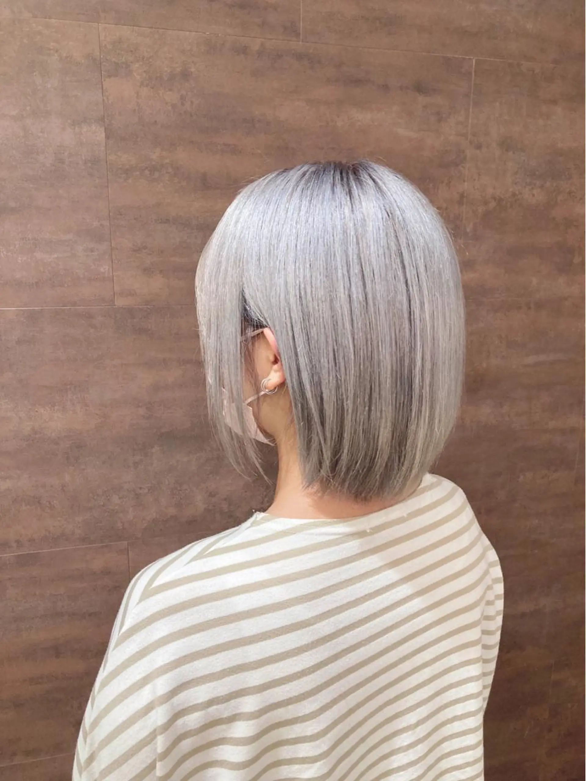 ショート カラー 宮原 佳苗のヘアスタイル