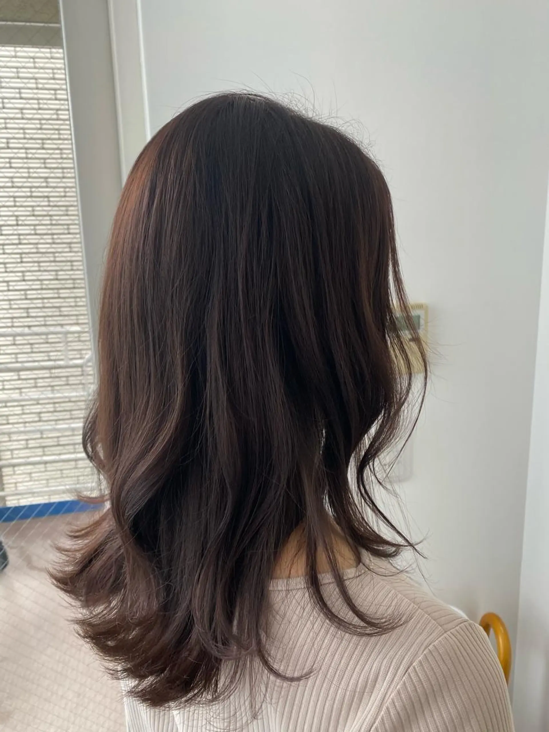 セミロング カラー ブリーチ ラベンダーカラー パーマモデル募集中 渥美翔人のヘアスタイル