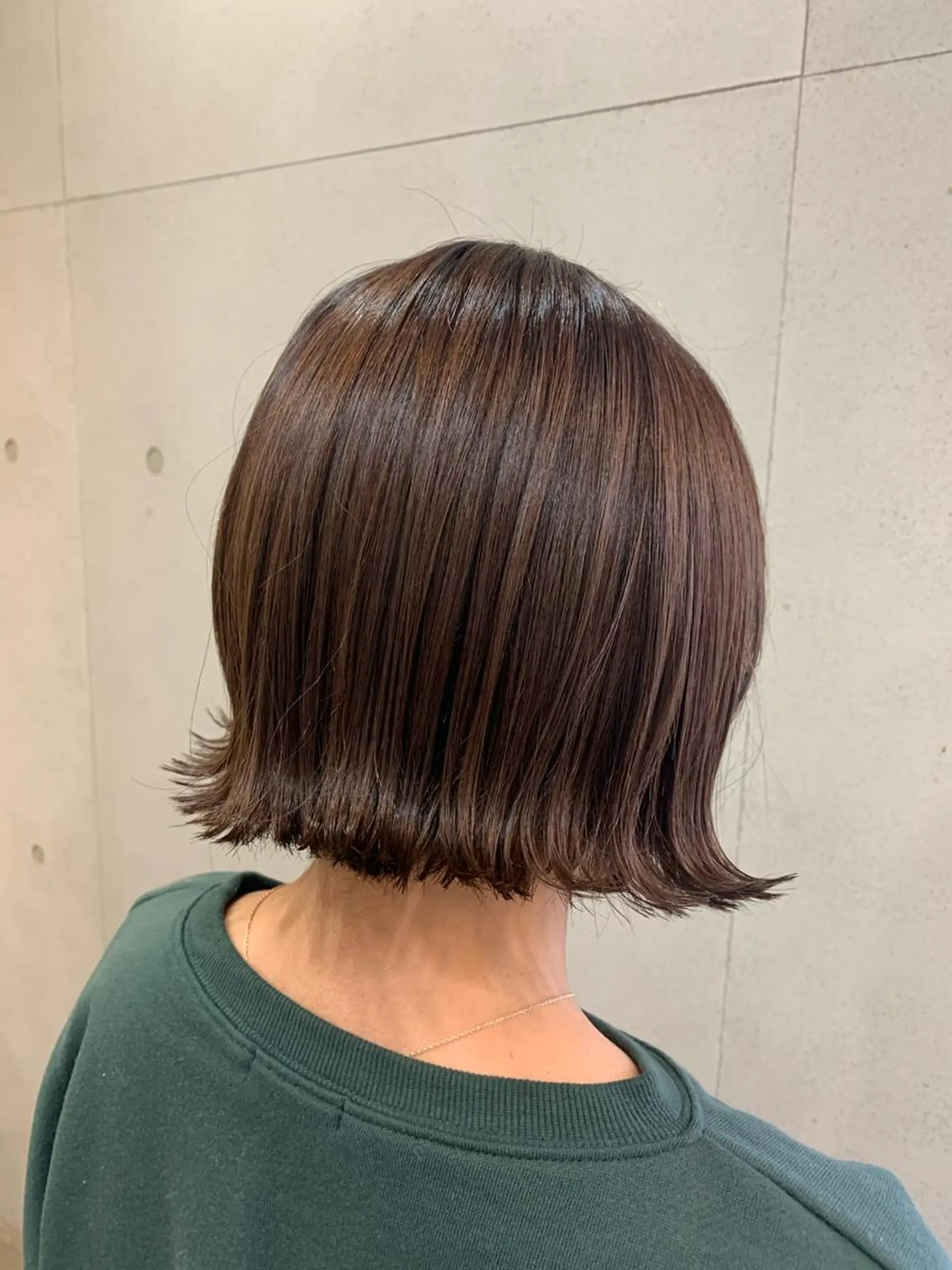 ミディアム ボブ 外ハネヘア おせ ちさとのヘアスタイル