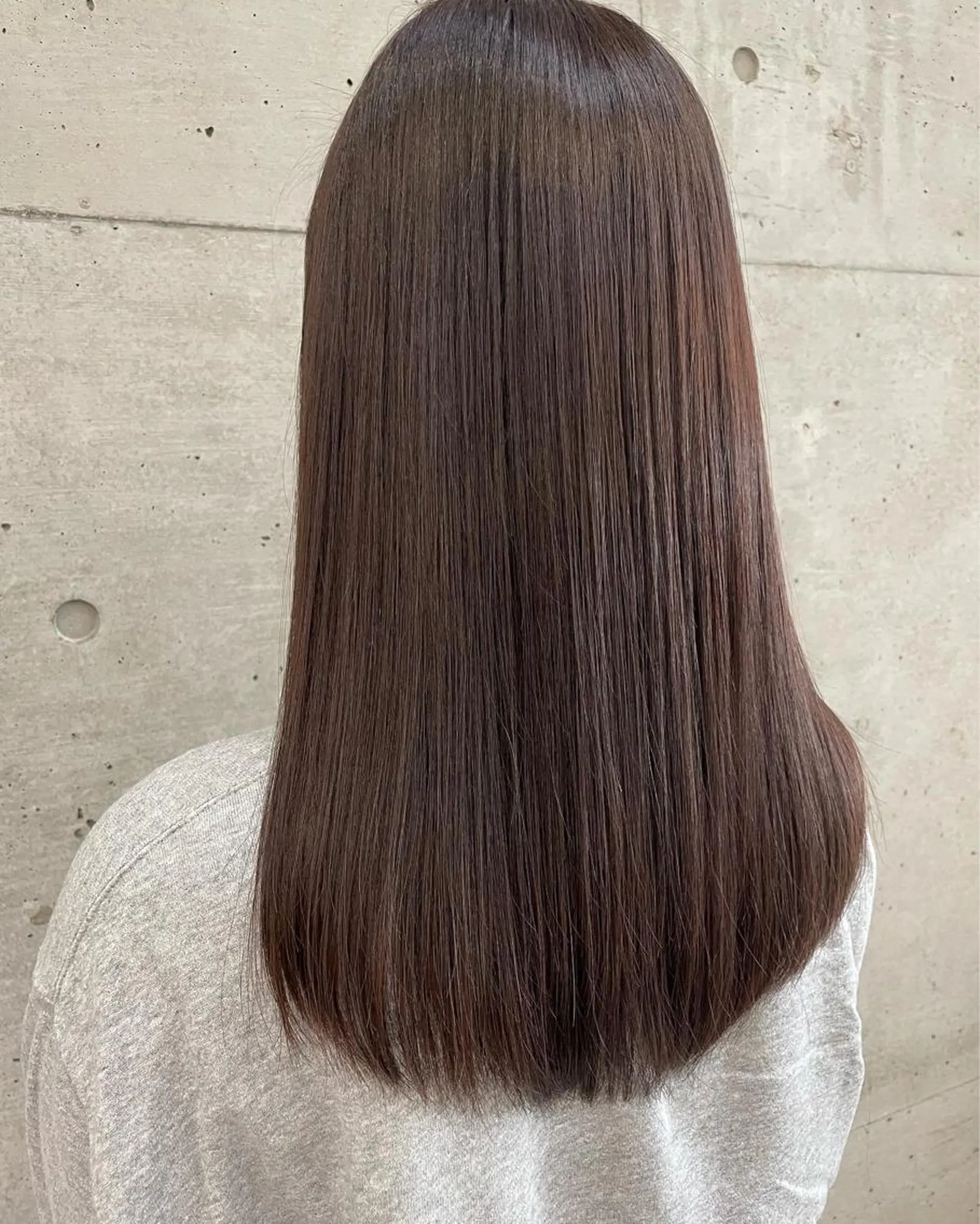 ロング カラー グレージュ カット ヘアカラー トリートメント 大栗 佑也  髪質改善のヘアスタイル