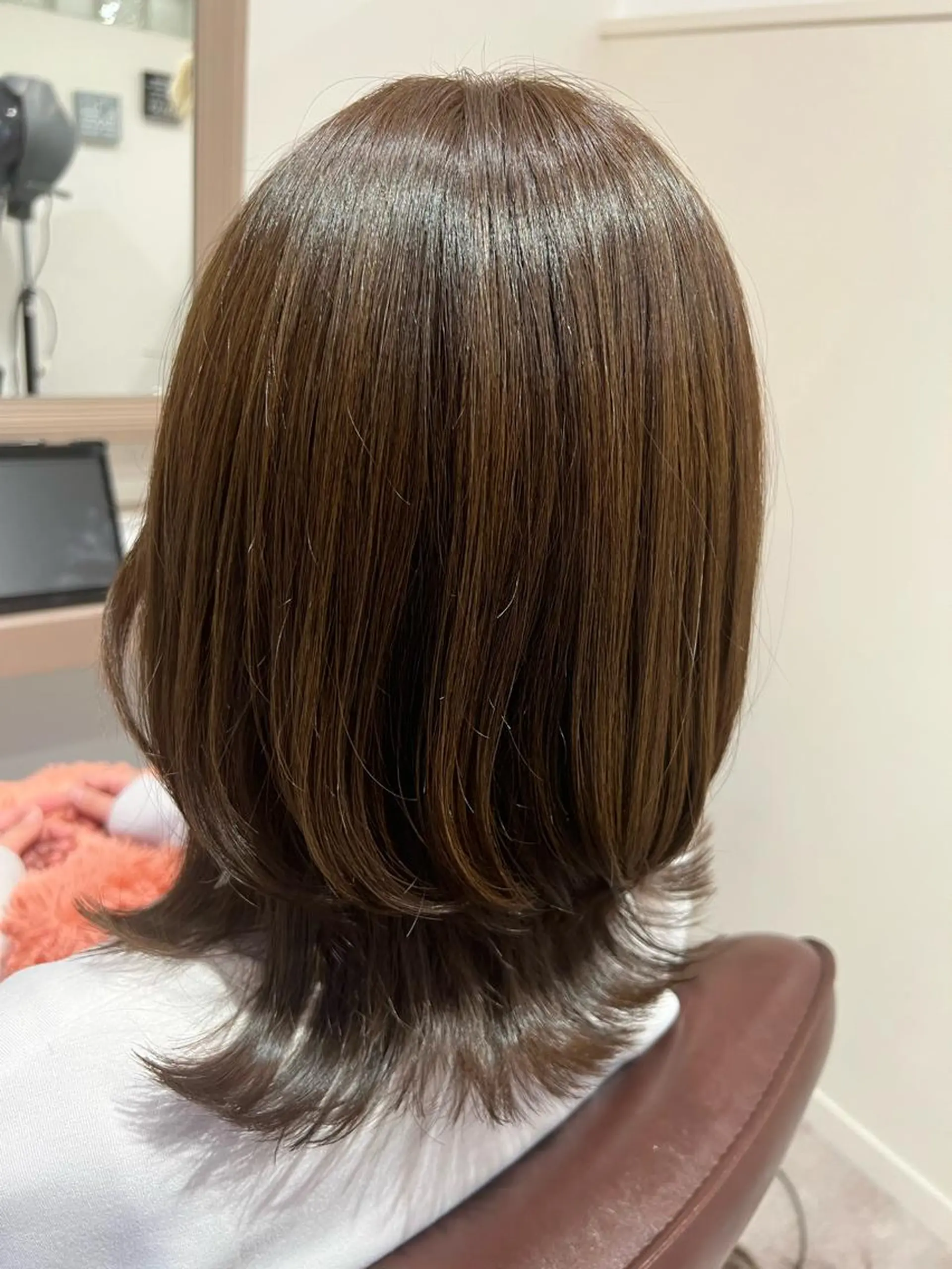 ミディアム 井上 美春のヘアスタイル