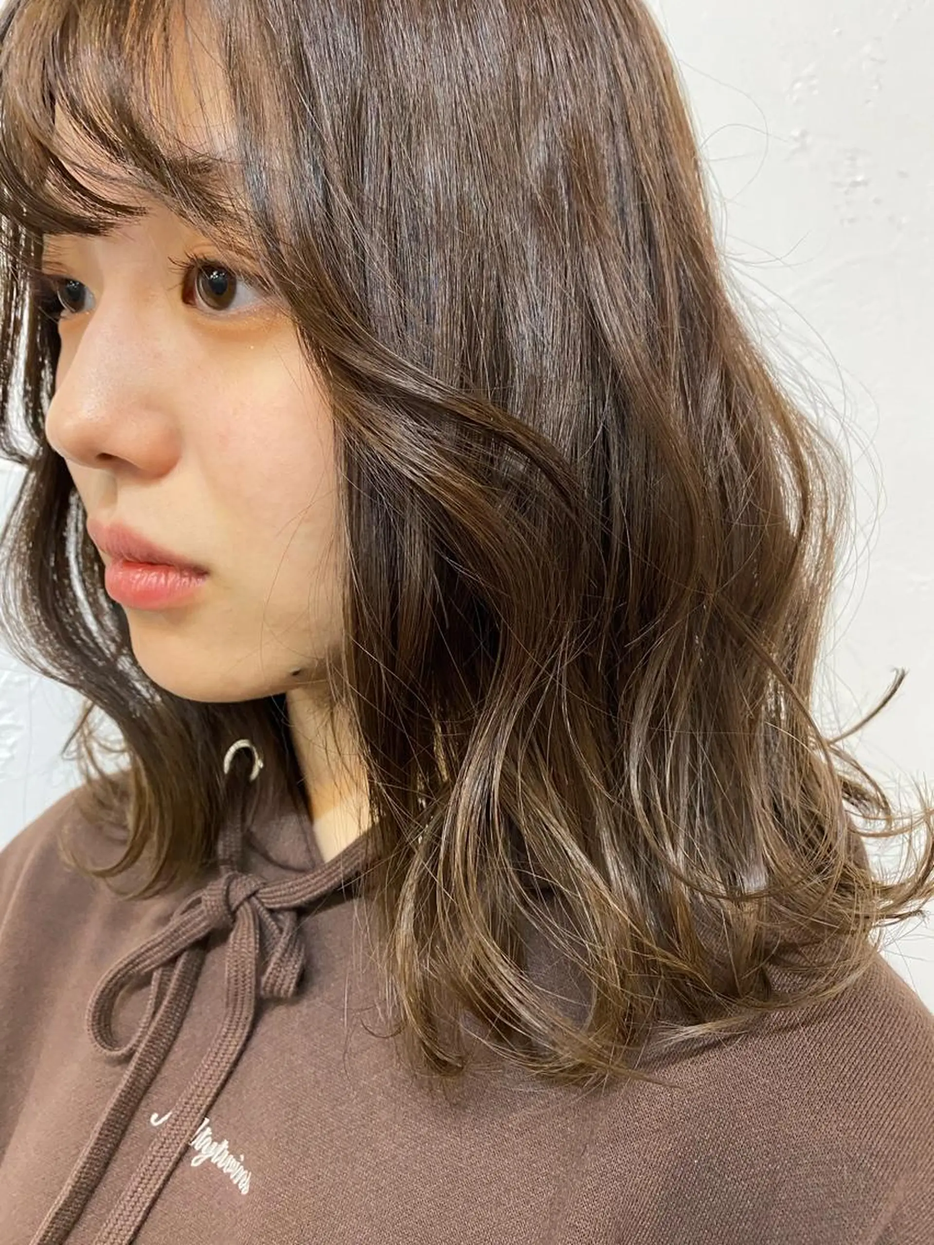 ミディアム カット ヘアカラー 🔥金山 諒平🔥のヘアスタイル