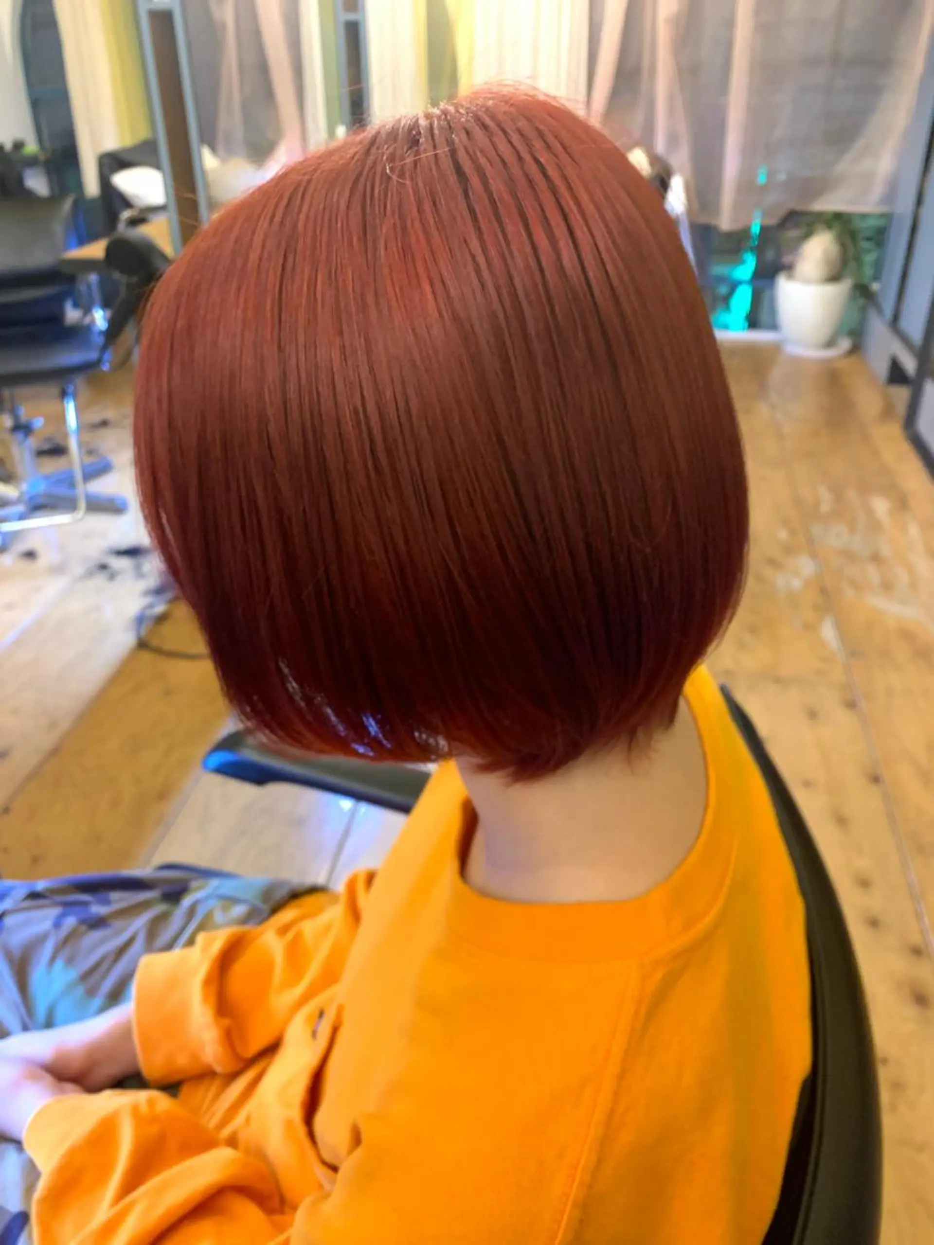 ショート カラー ブリーチ レッドカラー Lagom なかだのヘアスタイル